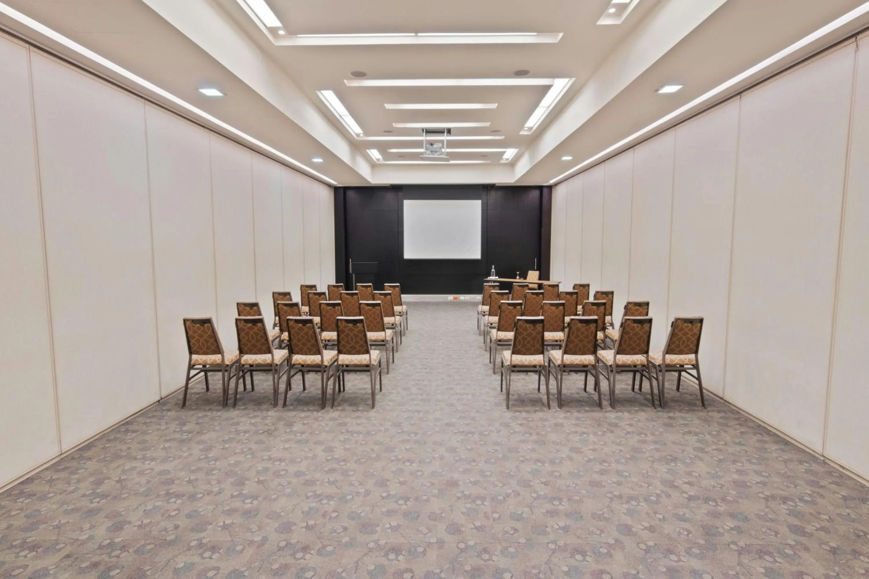 Meeting/conference room in Sheraton Quito