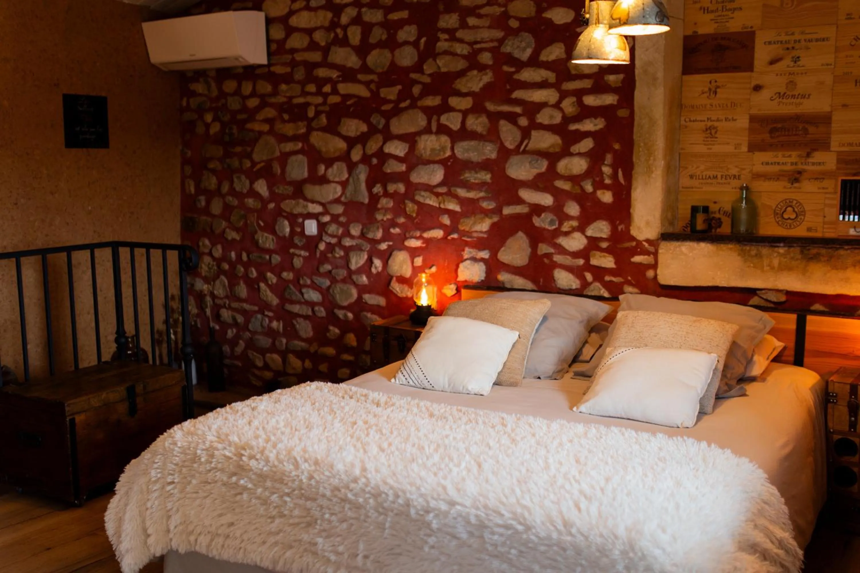 Bedroom, Bed in Mas de l'Amme