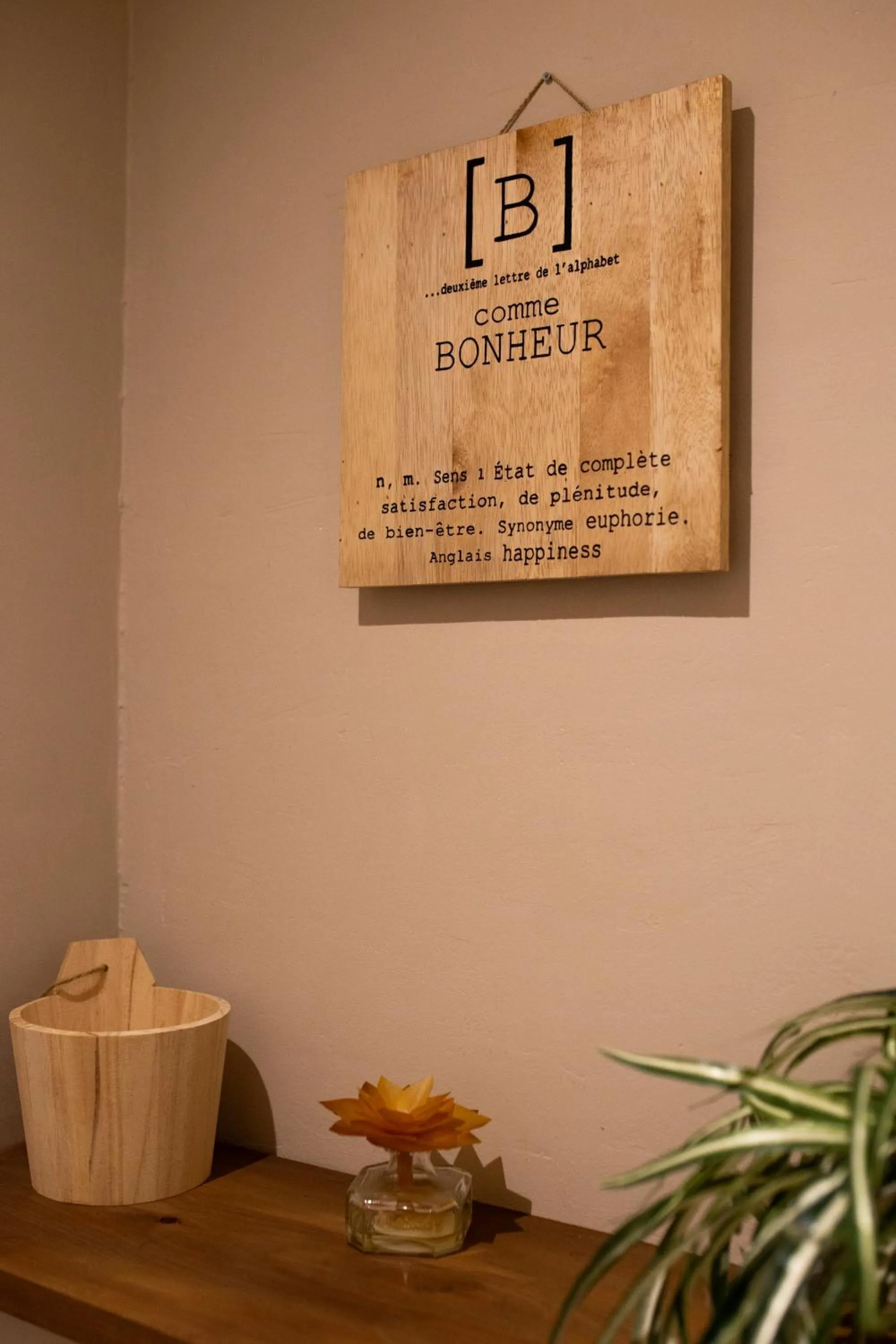 Decorative detail in Mas de l'Amme