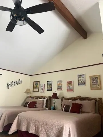 The North Face Lodge