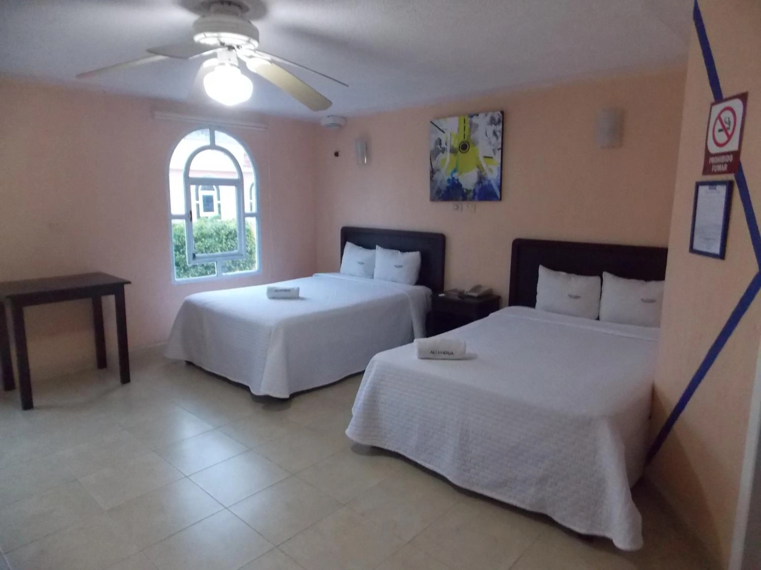 Bed in Hotel Express Alejandría