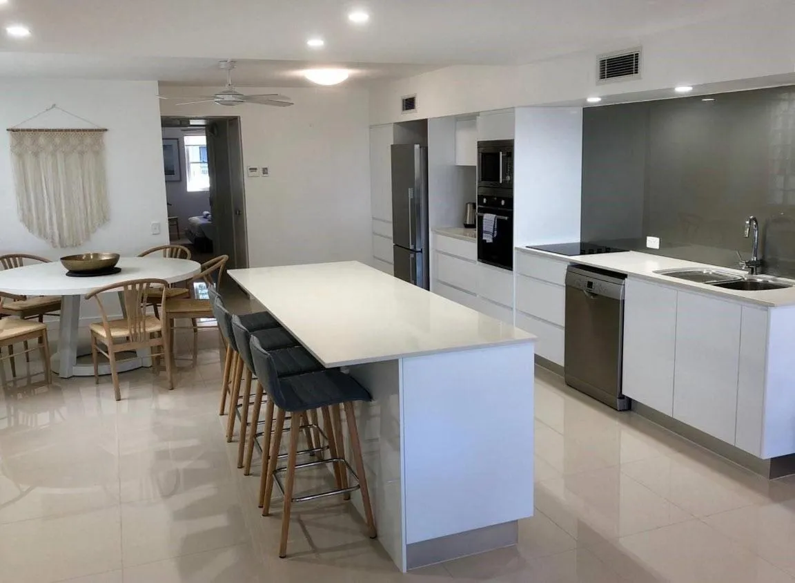 Kitchen or kitchenette in Camargue Beachfront Apartments