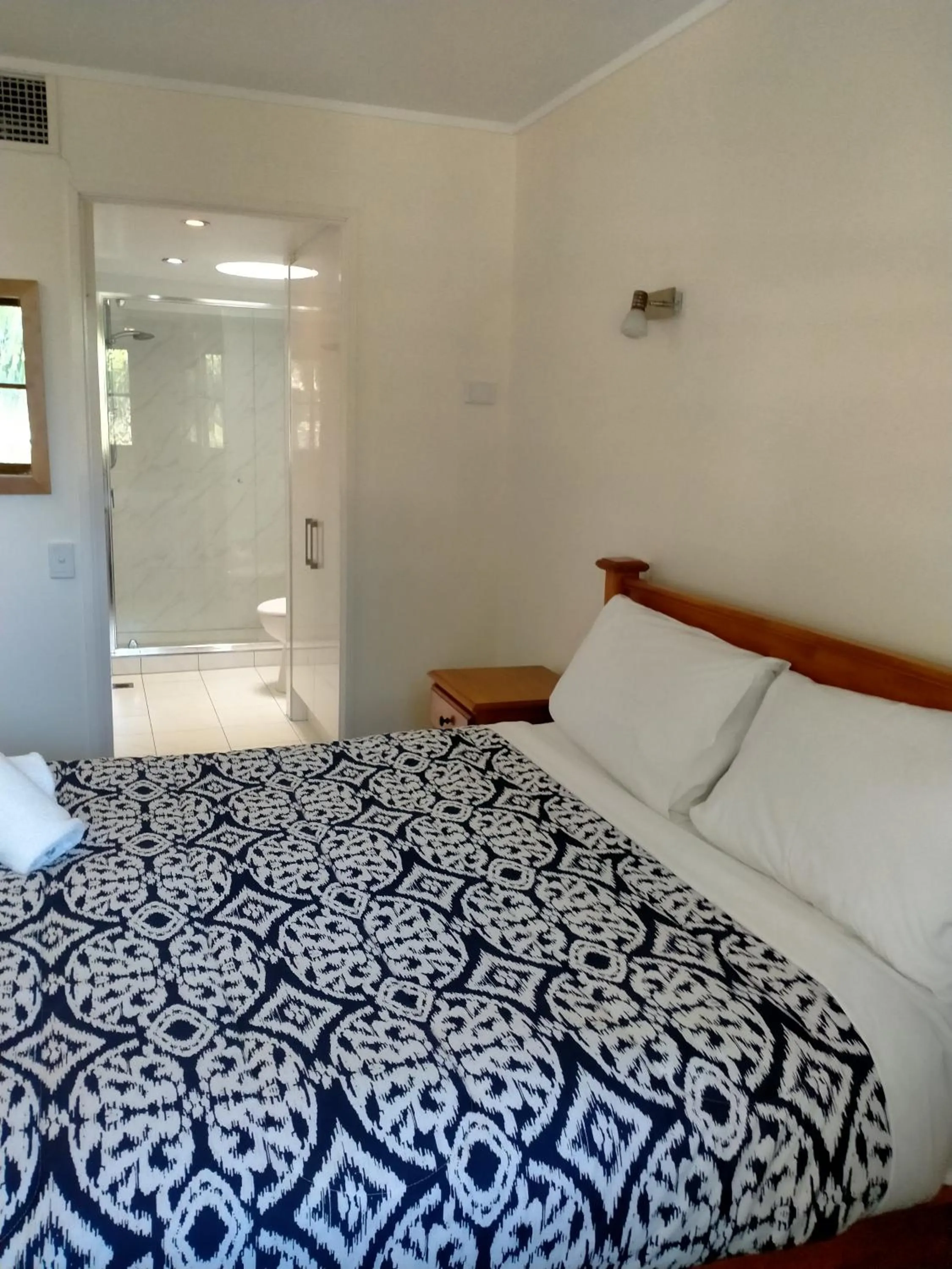 Bed in Camargue Beachfront Apartments