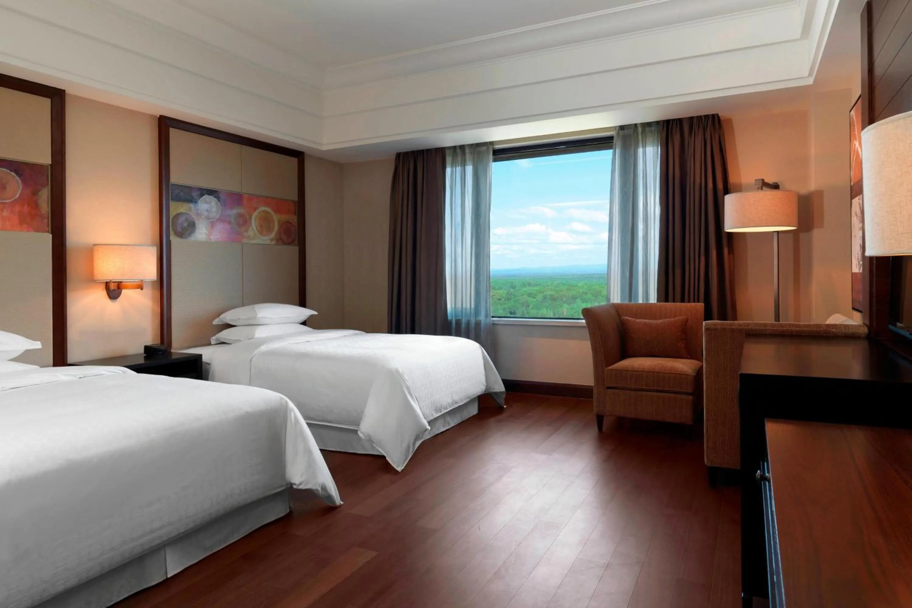 Photo of the whole room, Bed in Sheraton Changbaishan Resort