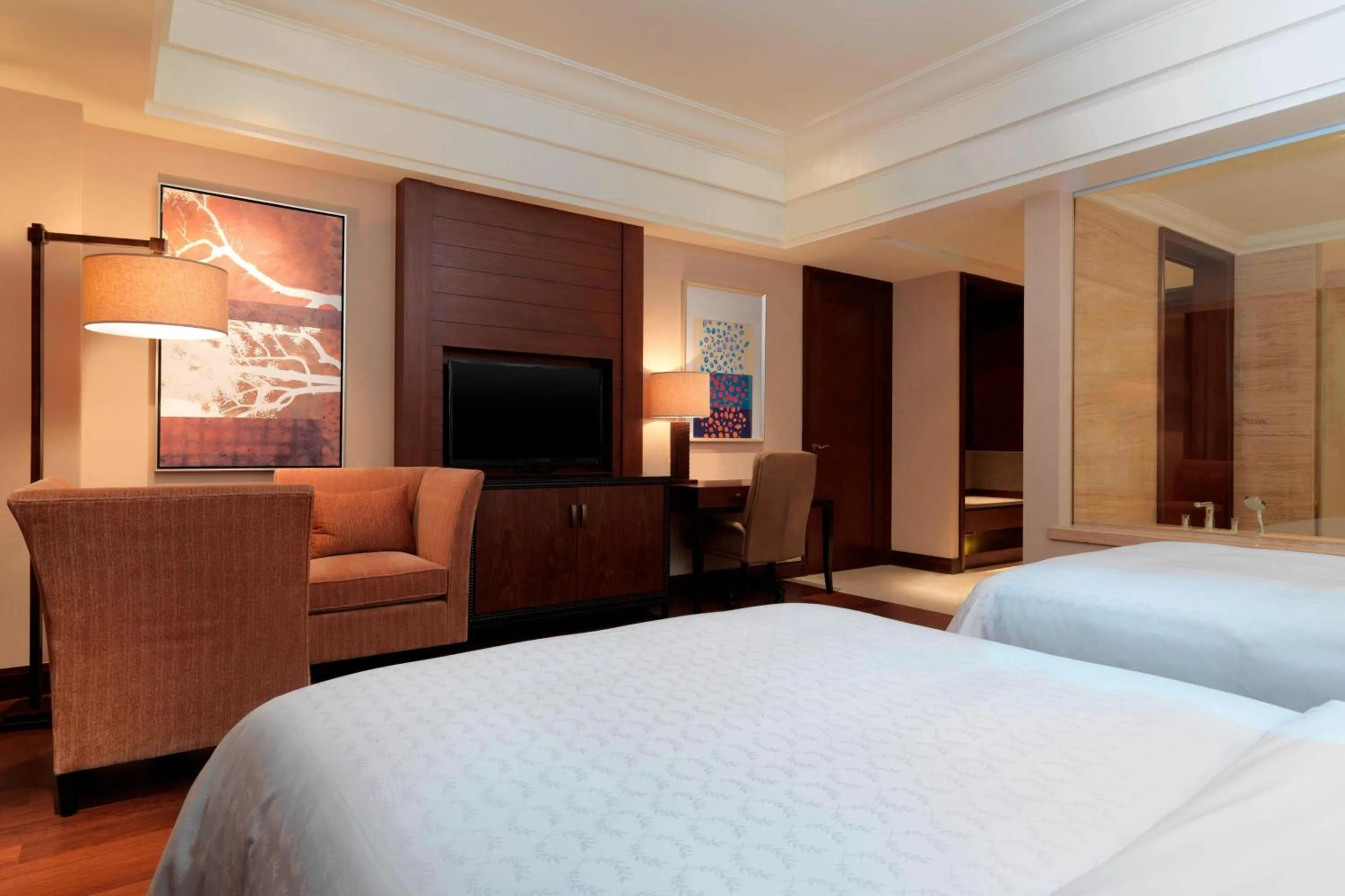 Photo of the whole room, Bed in Sheraton Changbaishan Resort