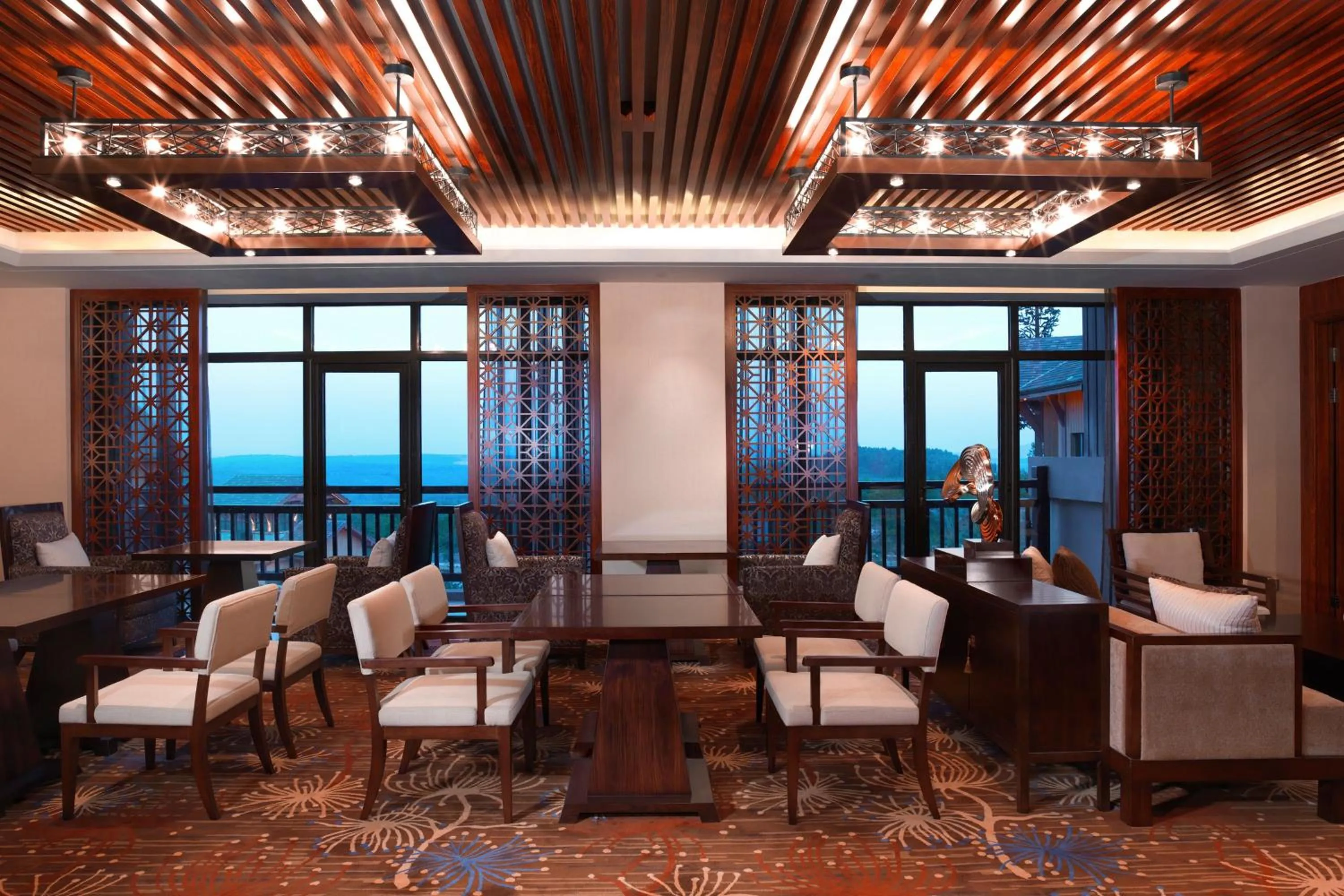 Lounge or bar in The Westin Changbaishan Resort