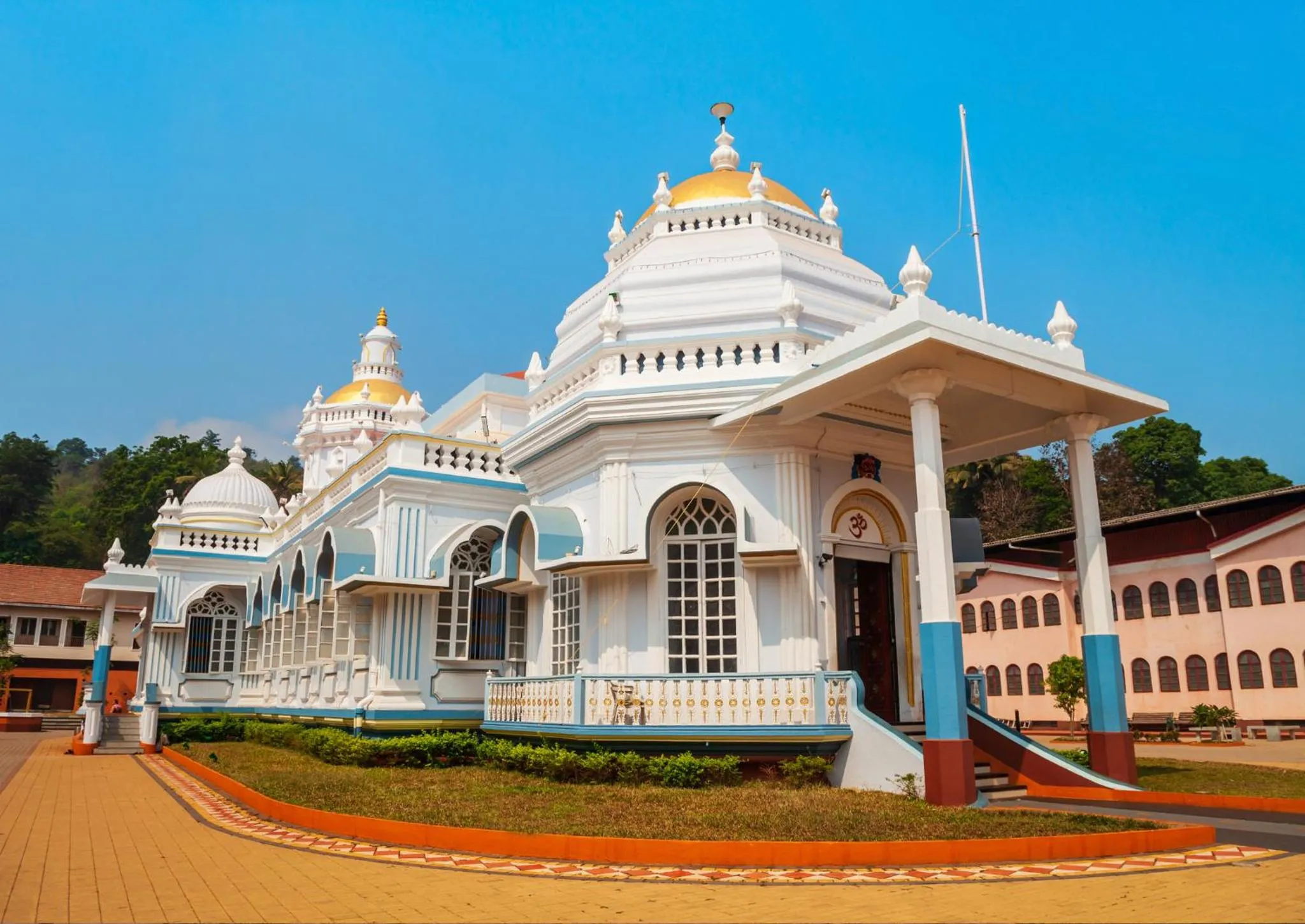 Area and facilities in Holiday Inn Resort Goa by IHG