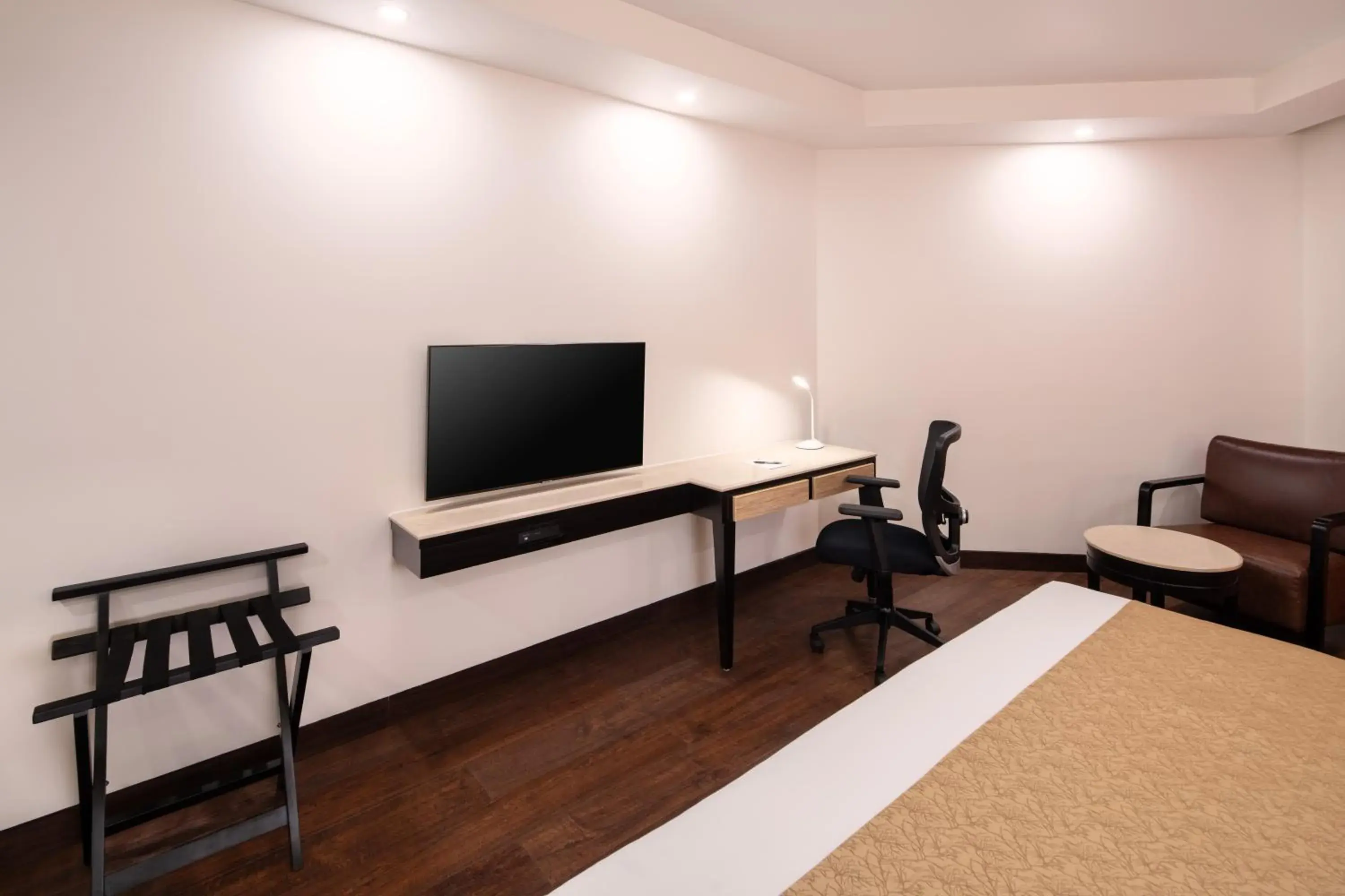 Standard King Room with Pool View in Holiday Inn Resort Goa by IHG Standard King Room with Pool View in Holiday Inn Resort Goa by IHG