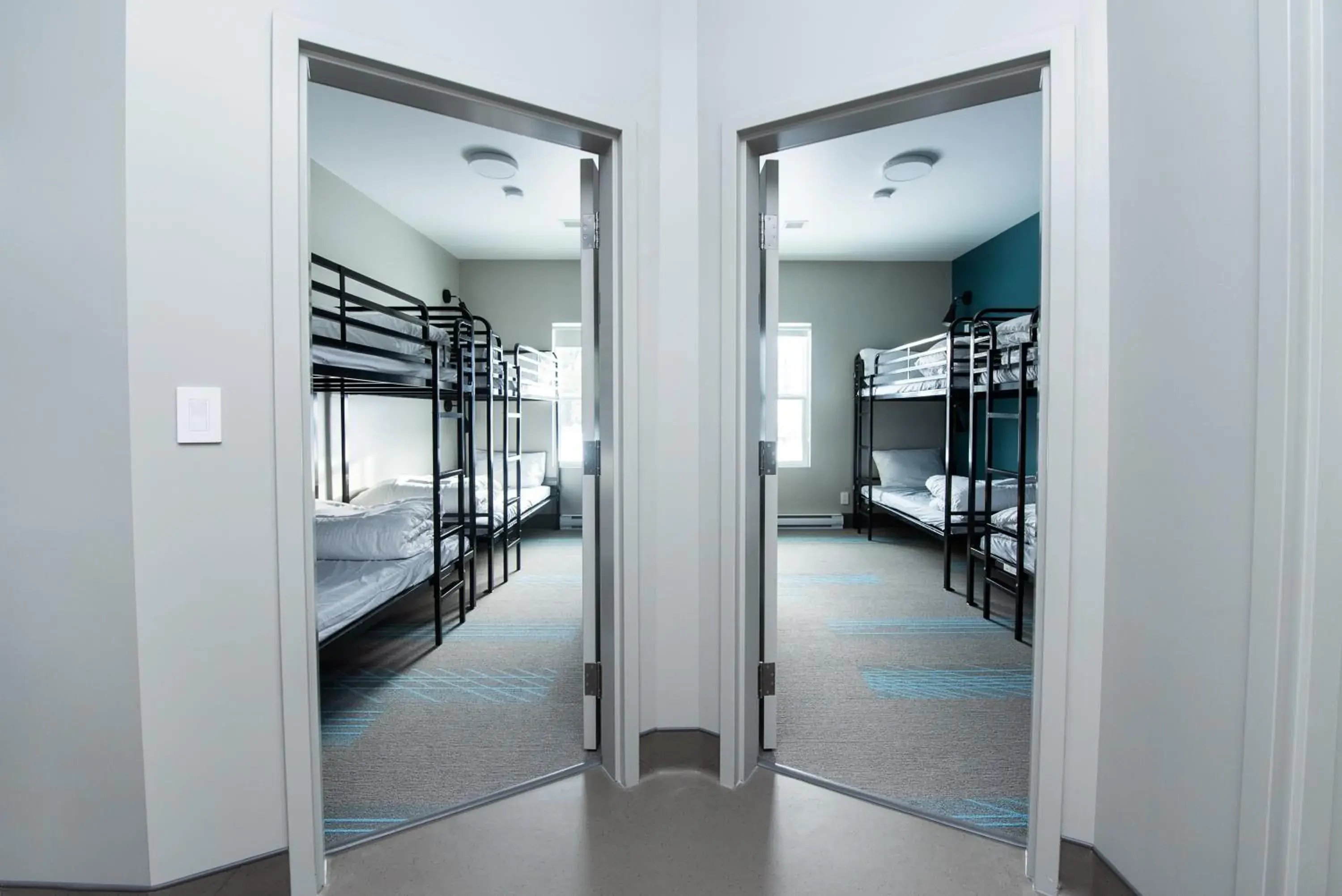 8-Bed Mixed Dormitory Room in Nowhere Special Hostel 8-Bed Mixed Dormitory Room in Nowhere Special Hostel