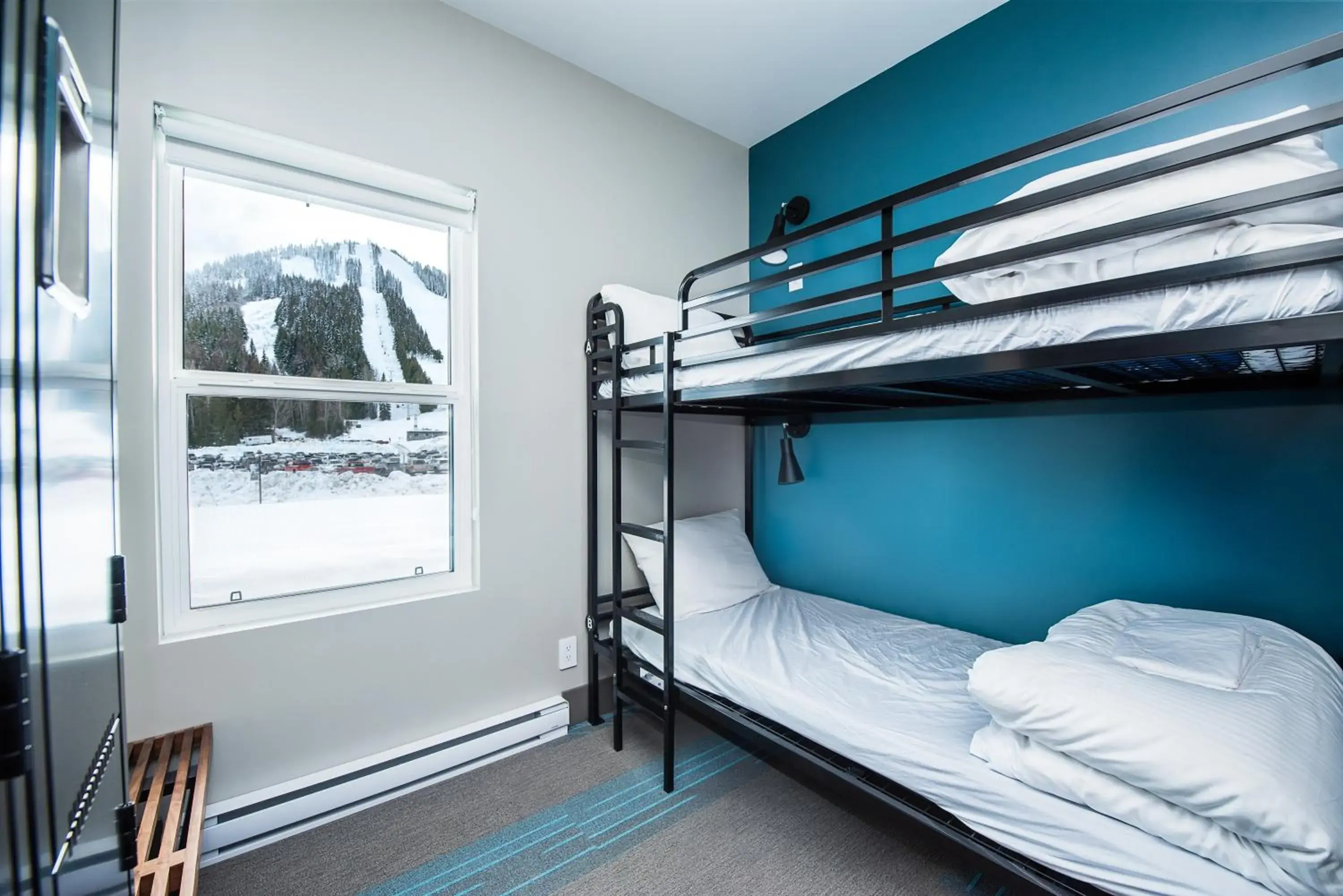 Bed in 4-Bed Female Dormitory Room in Nowhere Special Hostel Bed in 4-Bed Female Dormitory Room in Nowhere Special Hostel