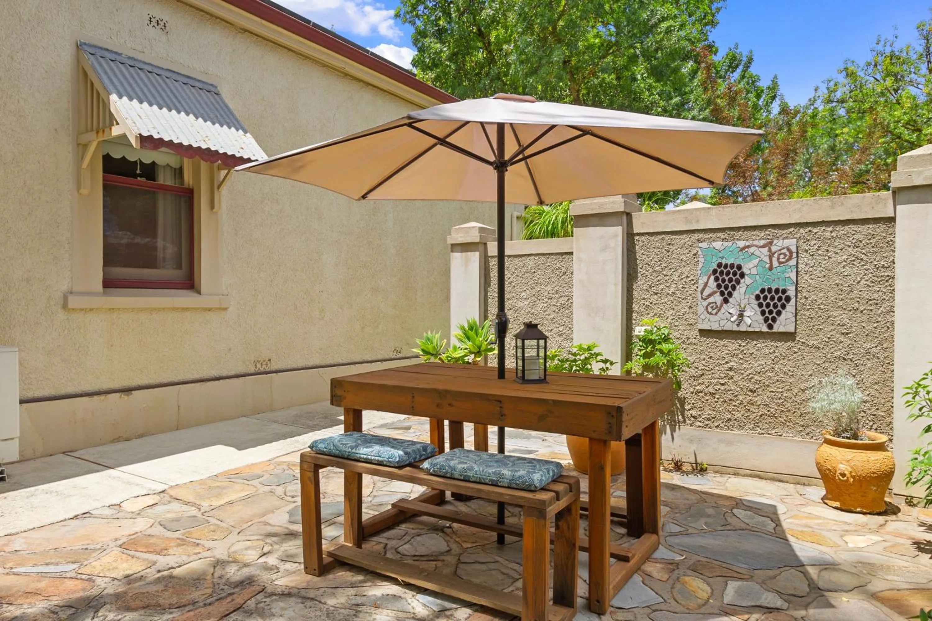Balcony/Terrace in Miriams Cottage