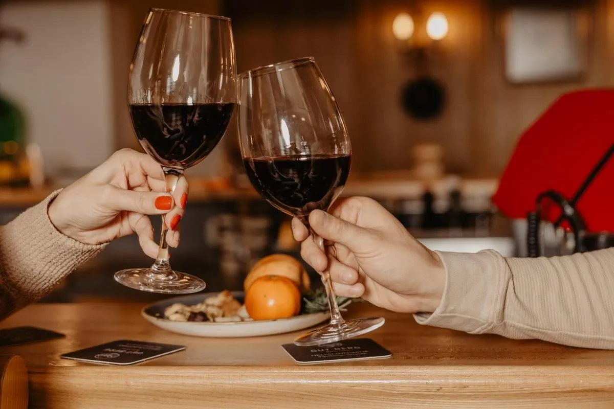 Lounge or bar in Gut Berg Naturhotel