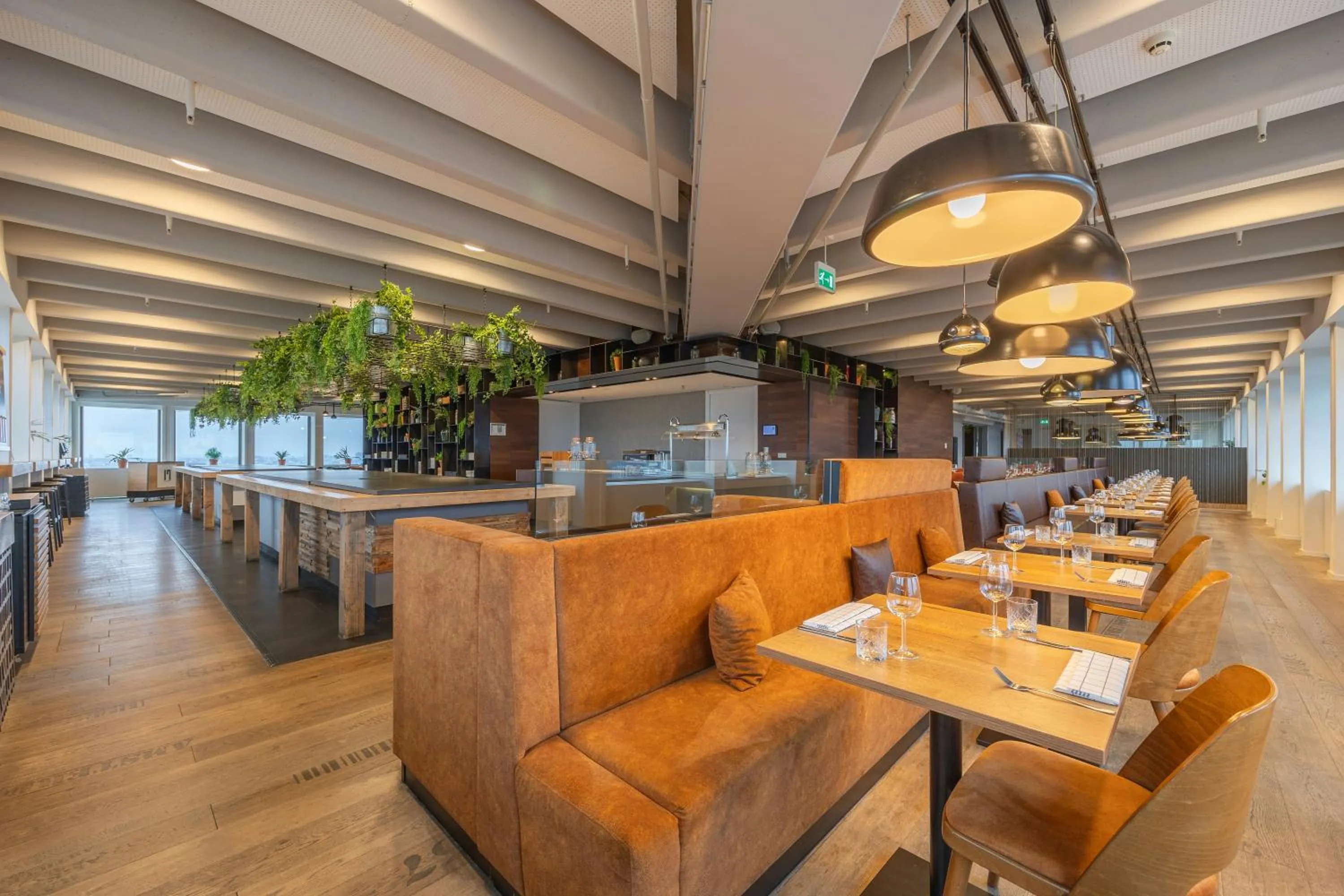 Restaurant/places to eat in Leonardo Hotel Amsterdam Rembrandtpark