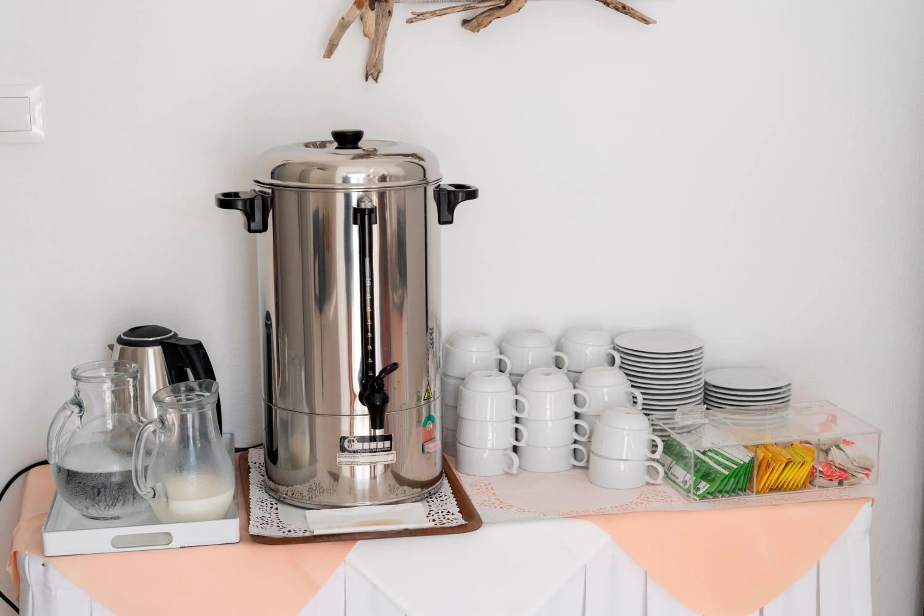 Breakfast in Ayeri Hotel