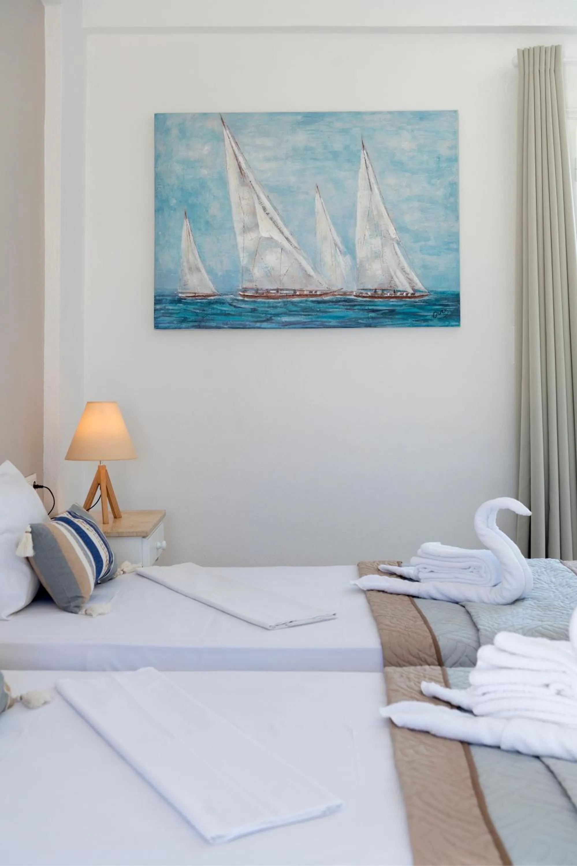 Bedroom, Bed in Ayeri Hotel