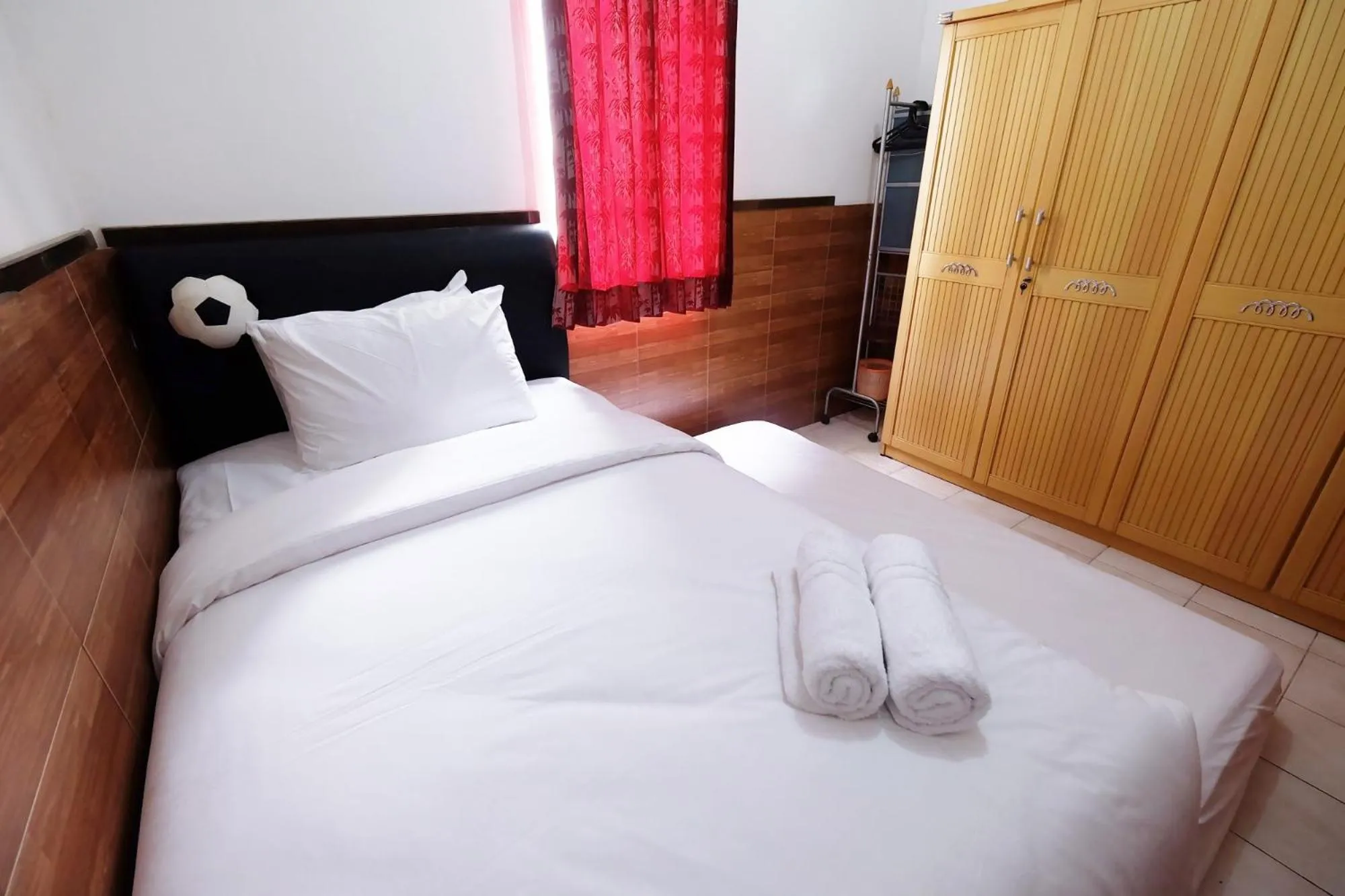Bed in Cozy 2BR Mediterania Palace Kemayoran near to Jiexpo Kemayoran By Travelio