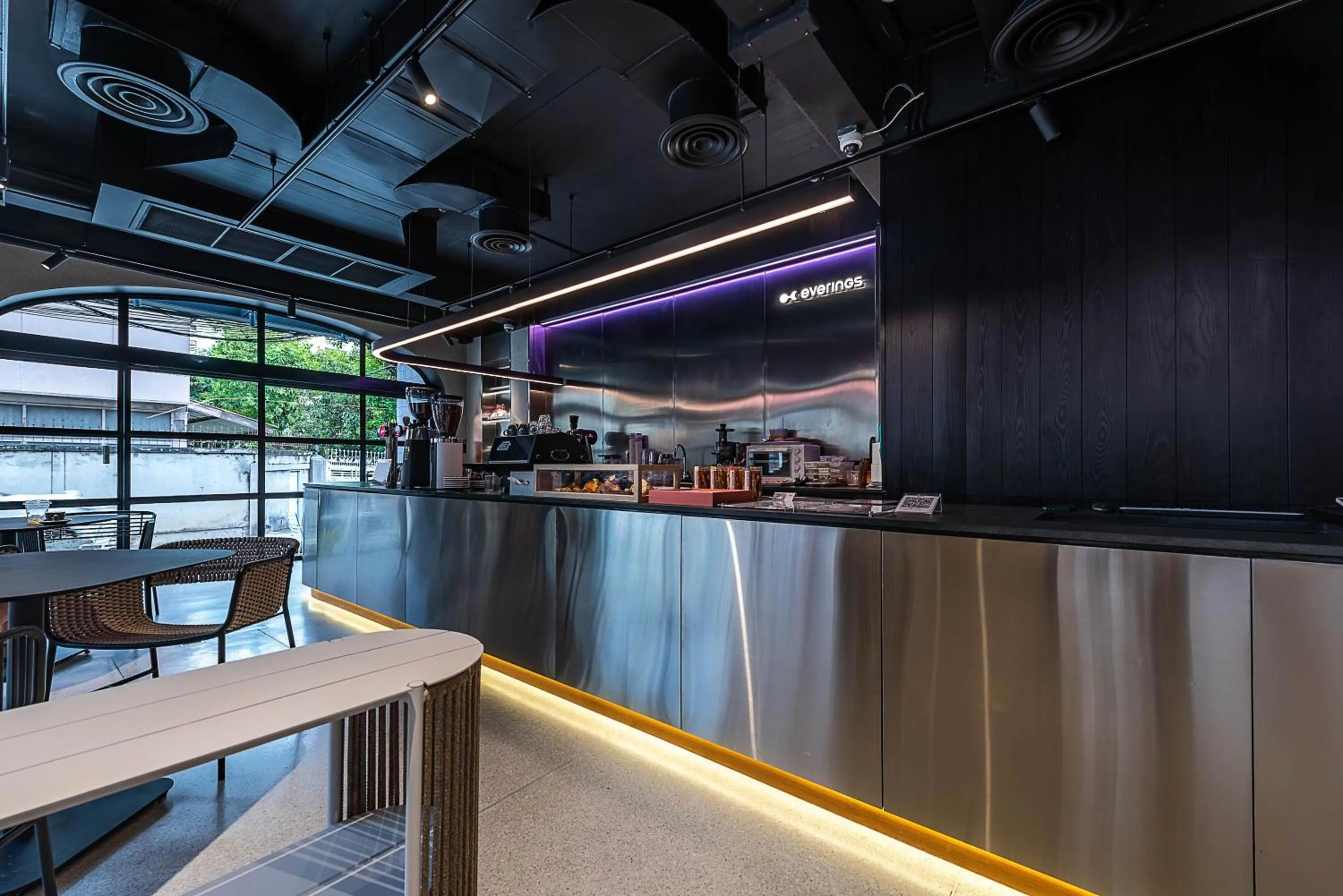 Lobby or reception in The Period Pratunam