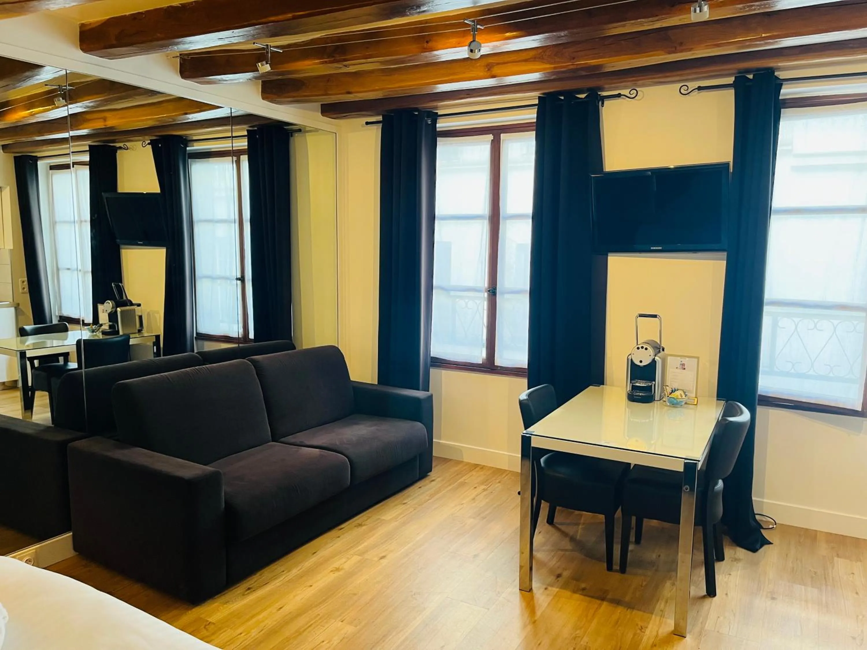 Living room in Résidence du Lion d'Or Louvre