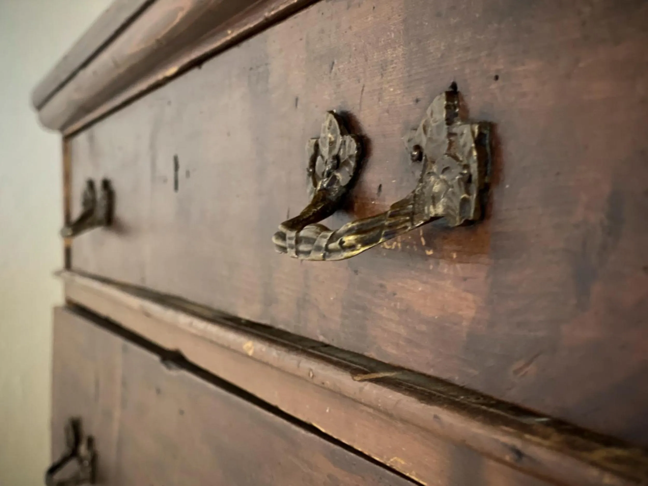 Decorative detail in Borgo San Valentino