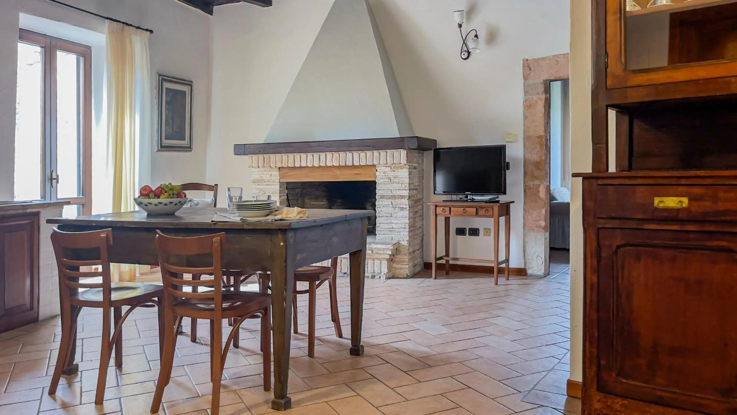 TV and multimedia in Borgo San Valentino