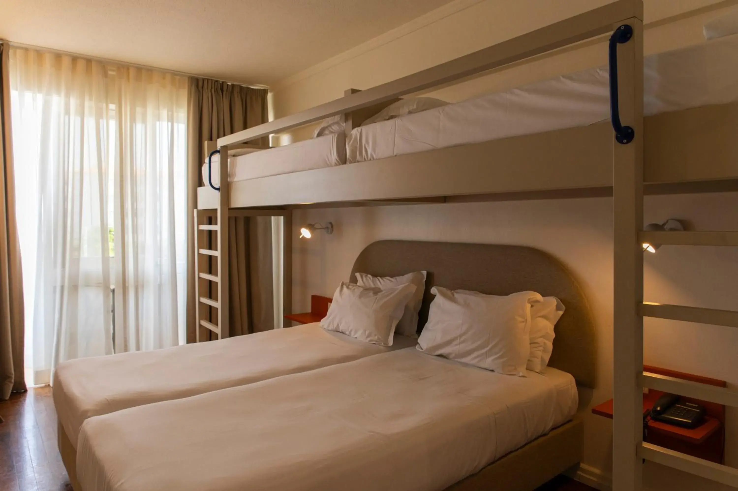 Family Room in WOT Lagos Montemar Soul Family Room in WOT Lagos Montemar Soul