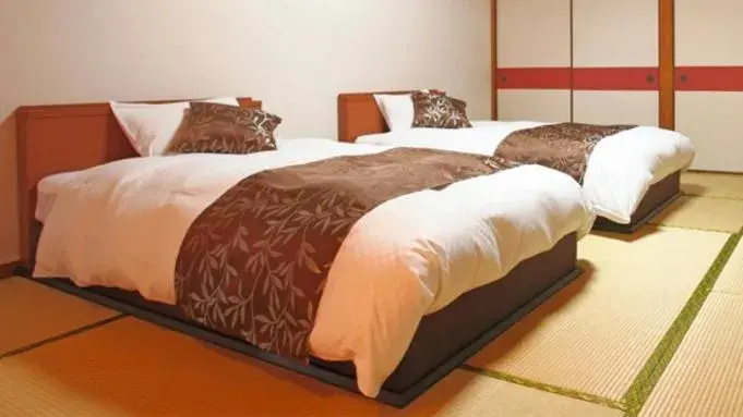 Twin Room with Tatami Floor and Bathroom - single occupancy - Non-Smoking in Kyukamura Ohkunoshima Twin Room with Tatami Floor and Bathroom - single occupancy - Non-Smoking in Kyukamura Ohkunoshima