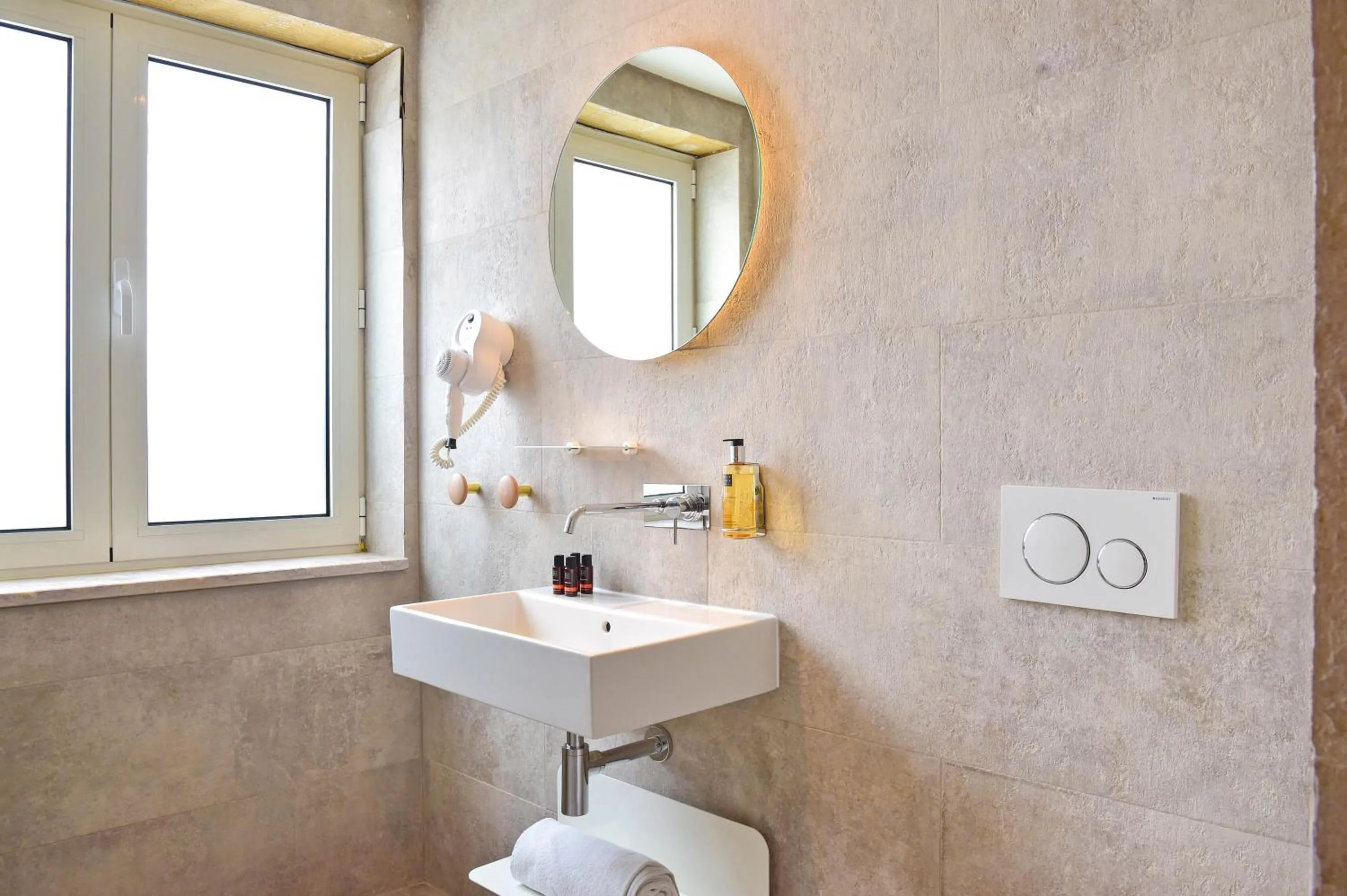 Bathroom in My Story Hotel Tejo