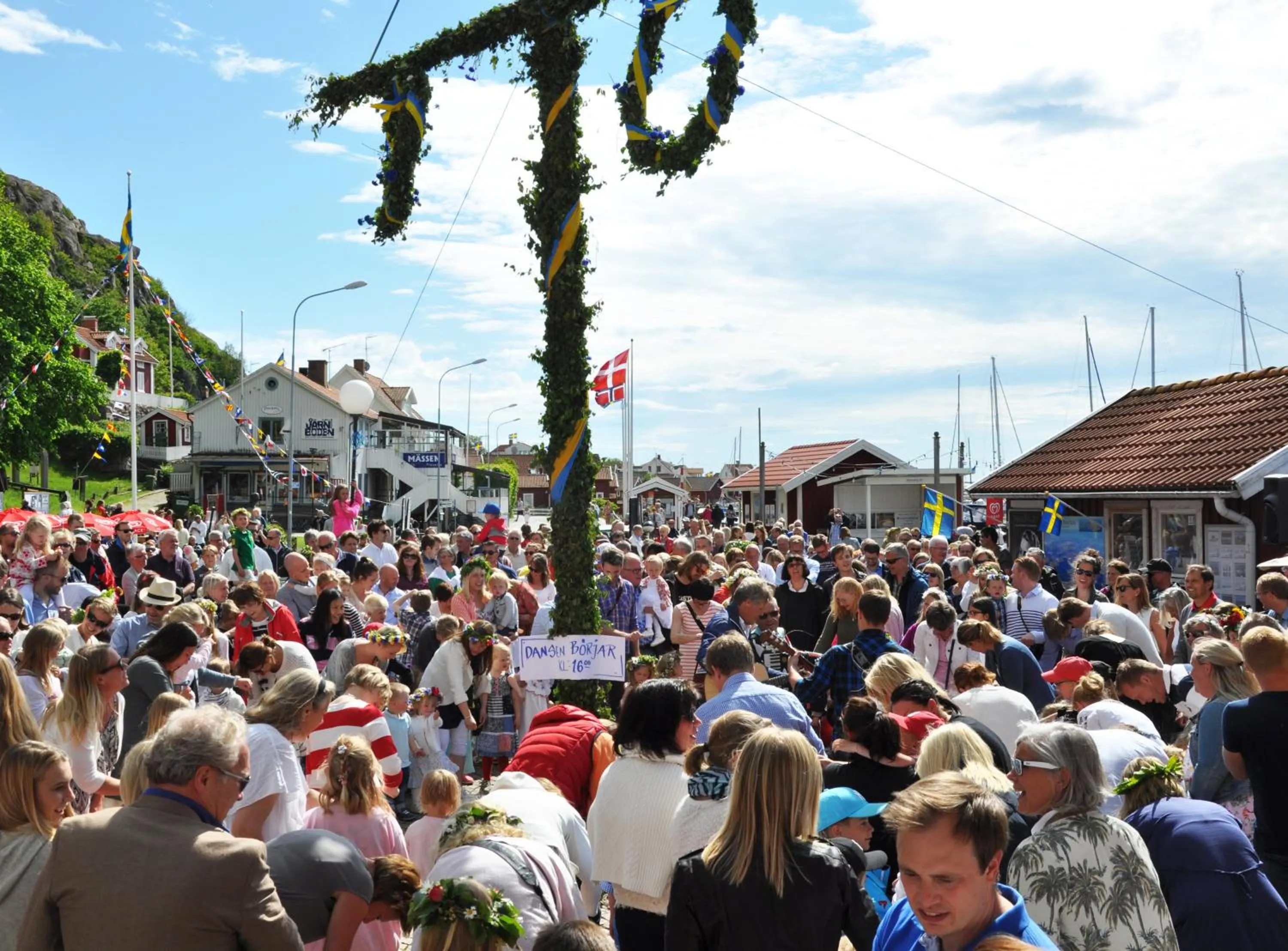 Day in Bryggan Fjällbacka