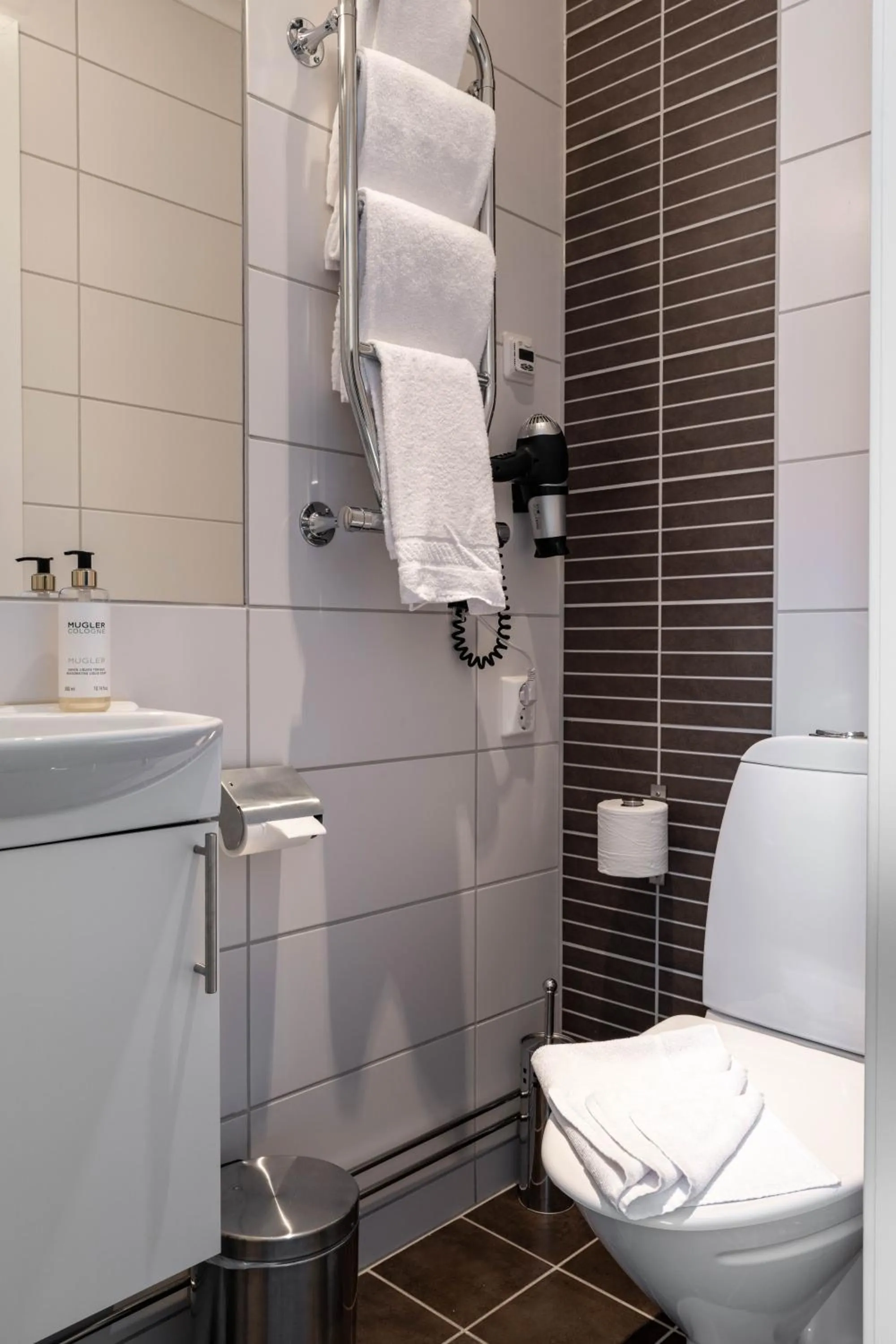 Bathroom in Bryggan Fjällbacka