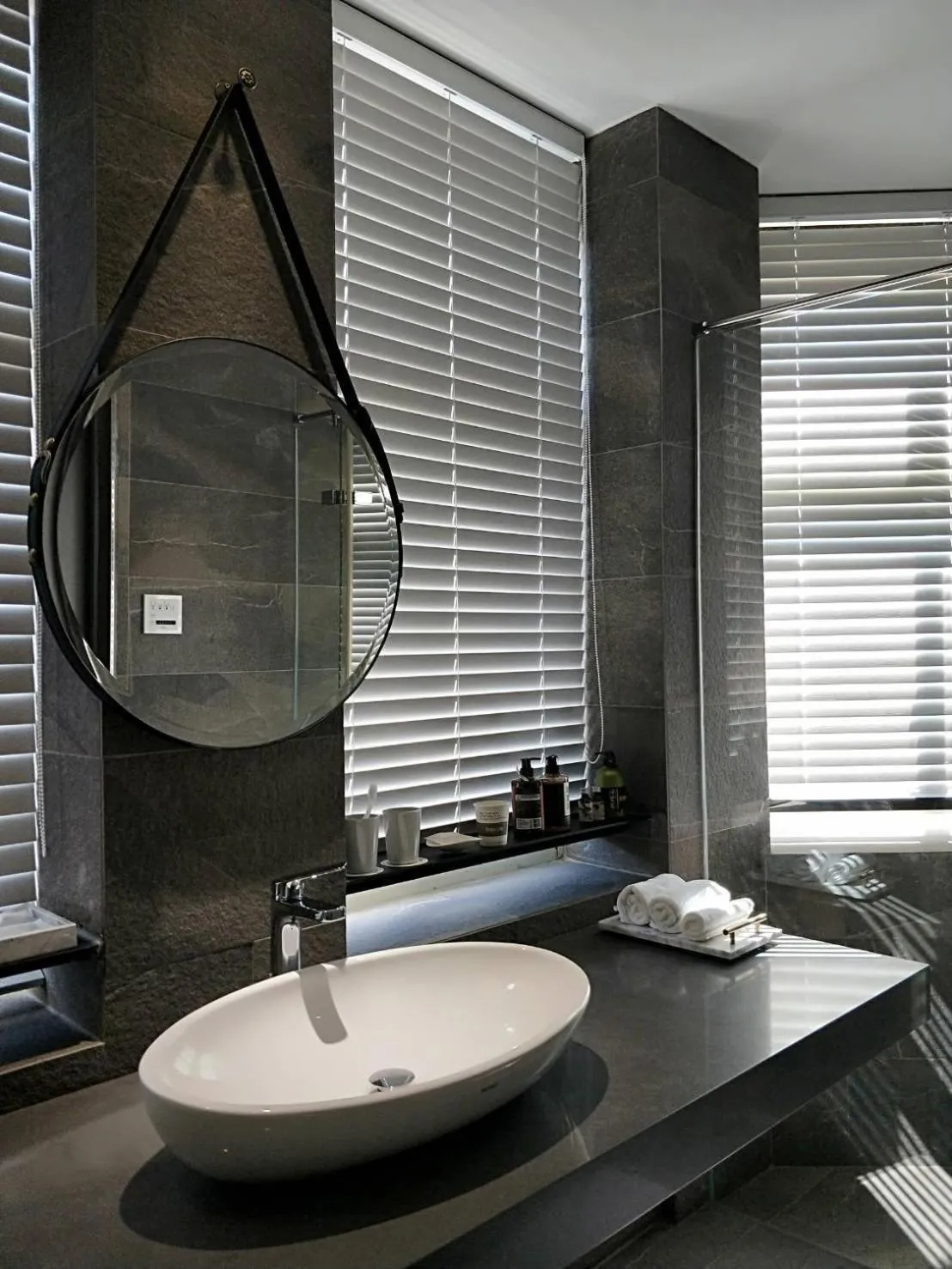 小小邸 Small Hotel