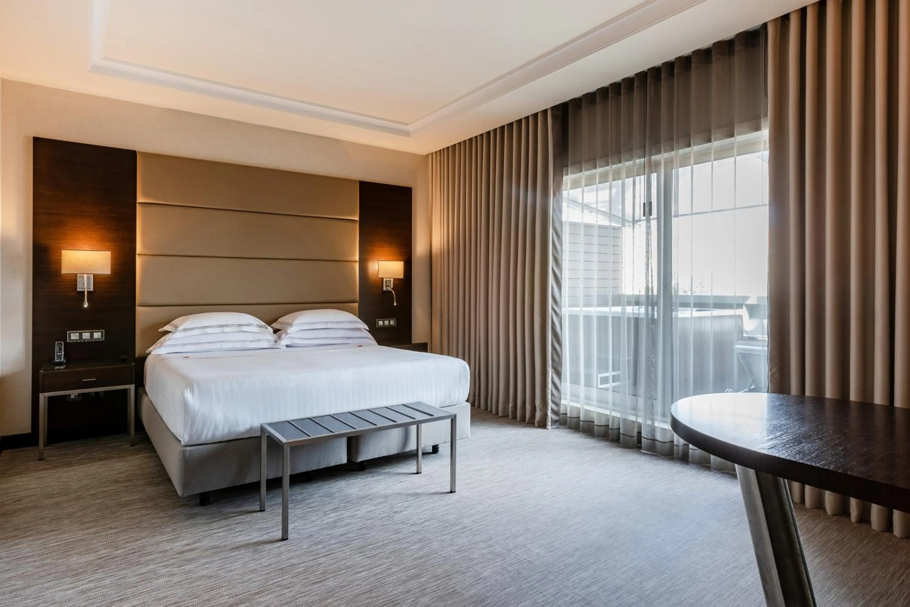 Bed in BessaHotel Boavista