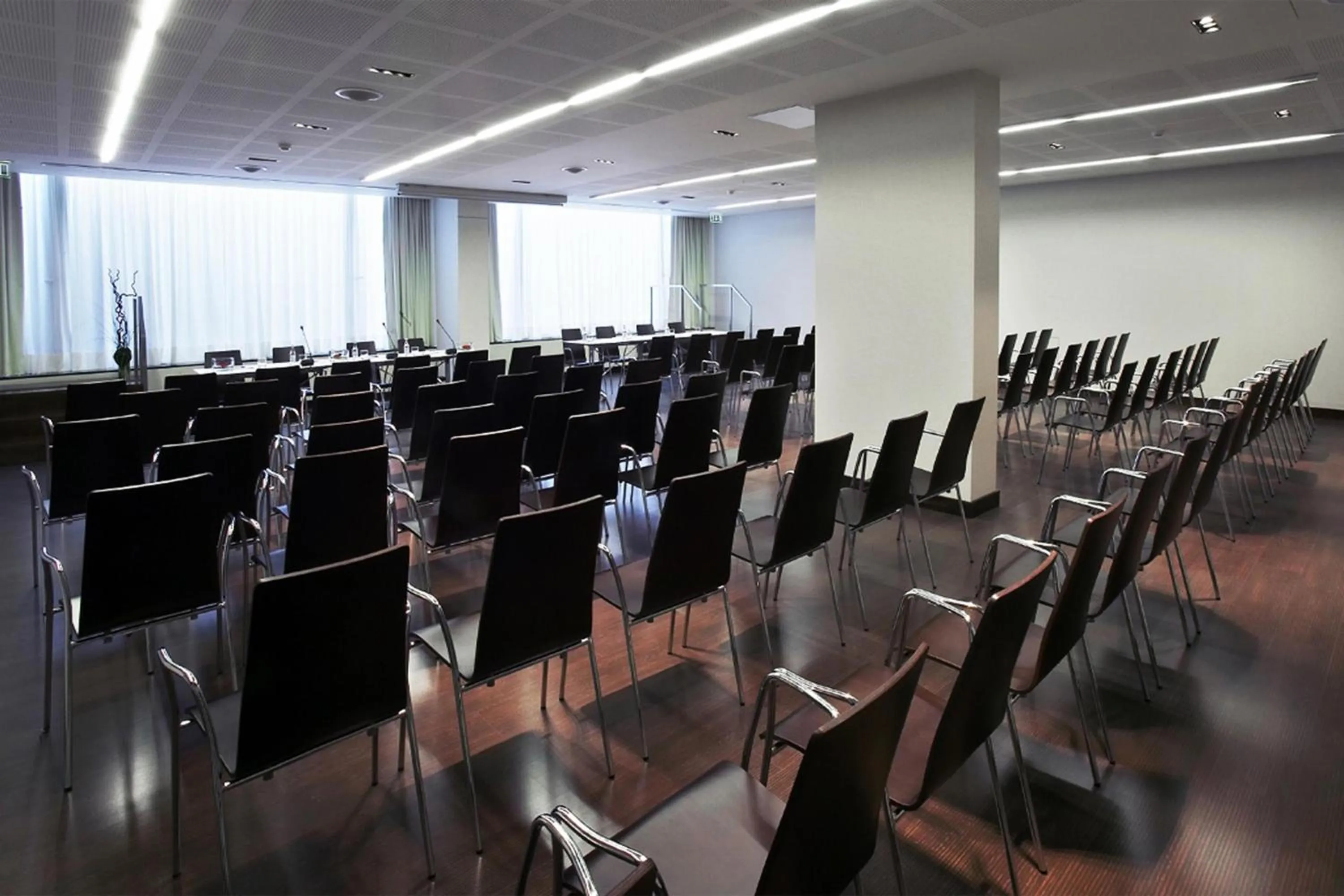 Meeting/conference room in BessaHotel Boavista