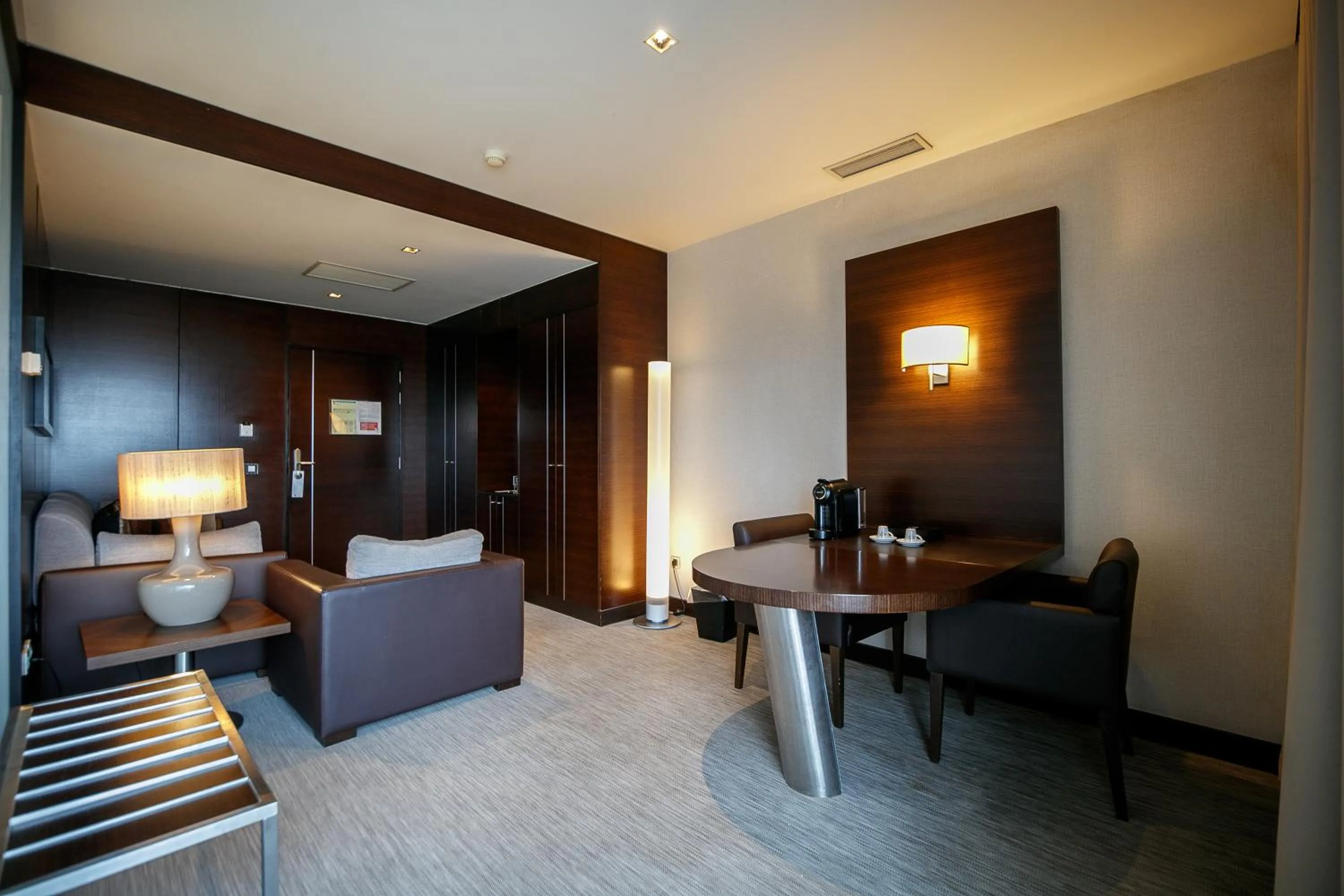 Living room in BessaHotel Boavista