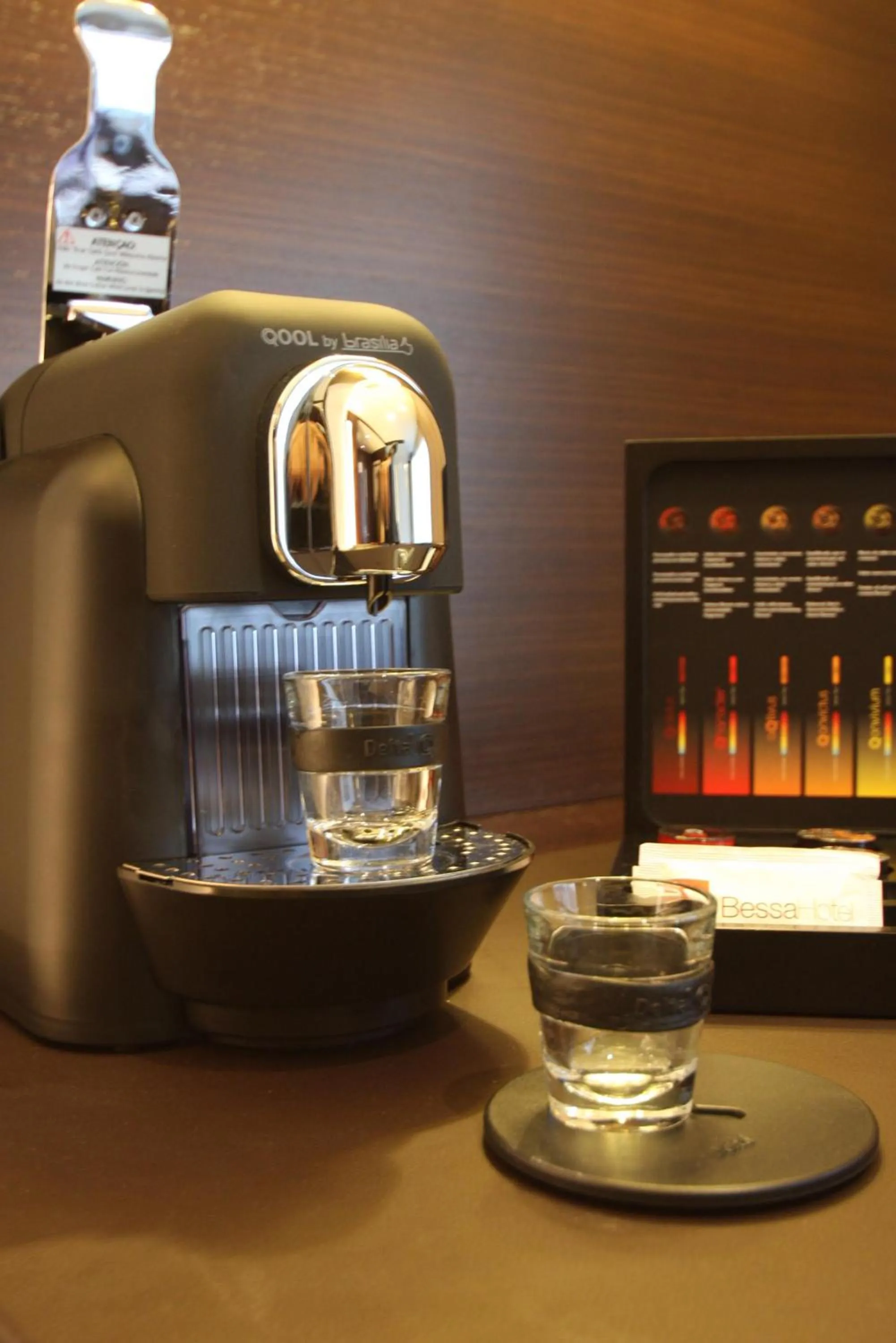 Coffee/tea facilities in BessaHotel Boavista