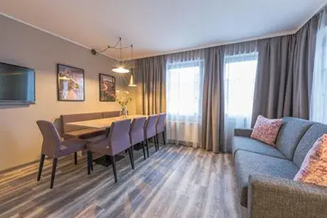 Three-Bedroom Apartment in LakeSide Apartments Seefeld Three-Bedroom Apartment in LakeSide Apartments Seefeld