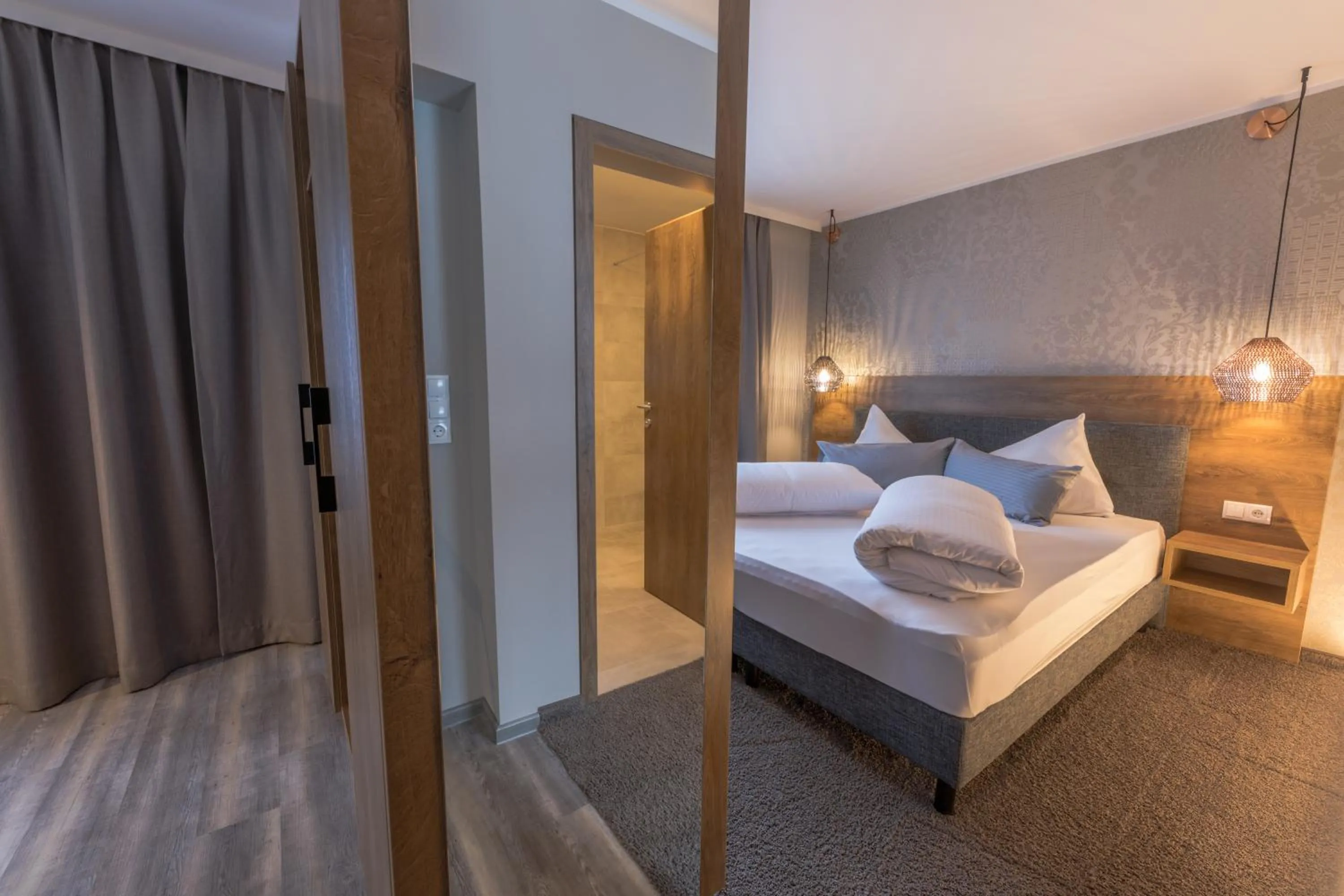 Photo of the whole room, Bed in LakeSide Apartments Seefeld