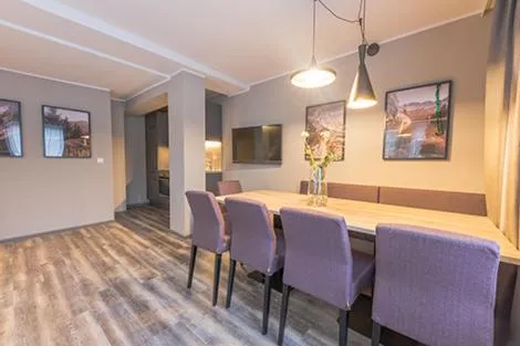 Communal lounge/ TV room in LakeSide Apartments Seefeld