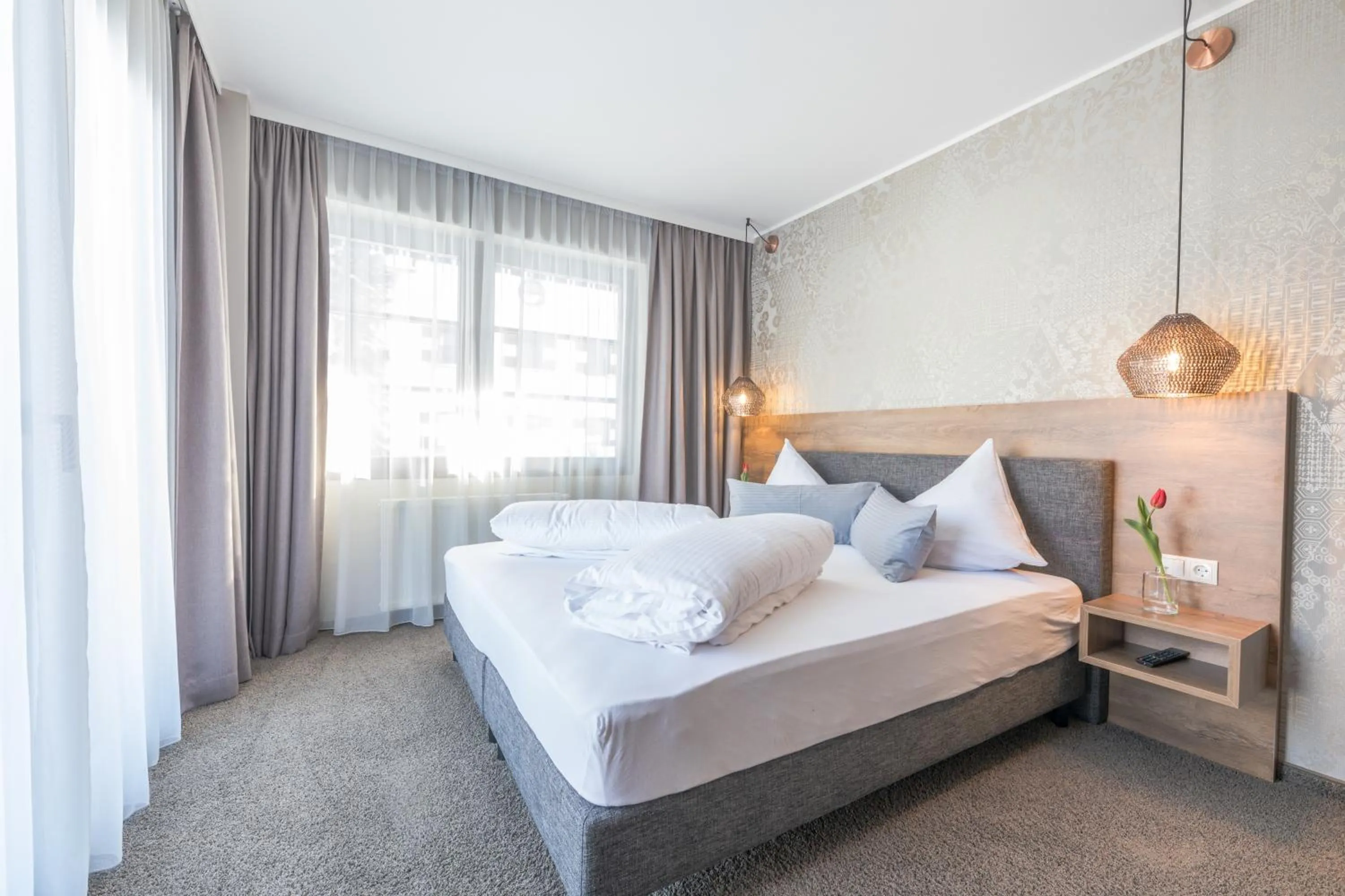 Bed in LakeSide Apartments Seefeld