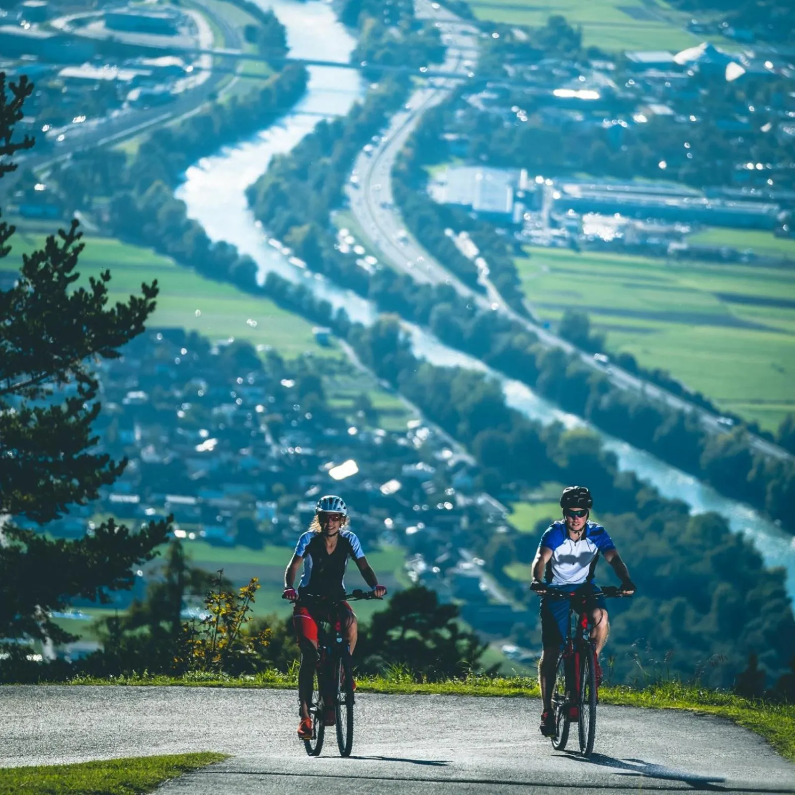 Cycling in LakeSide Apartments Seefeld