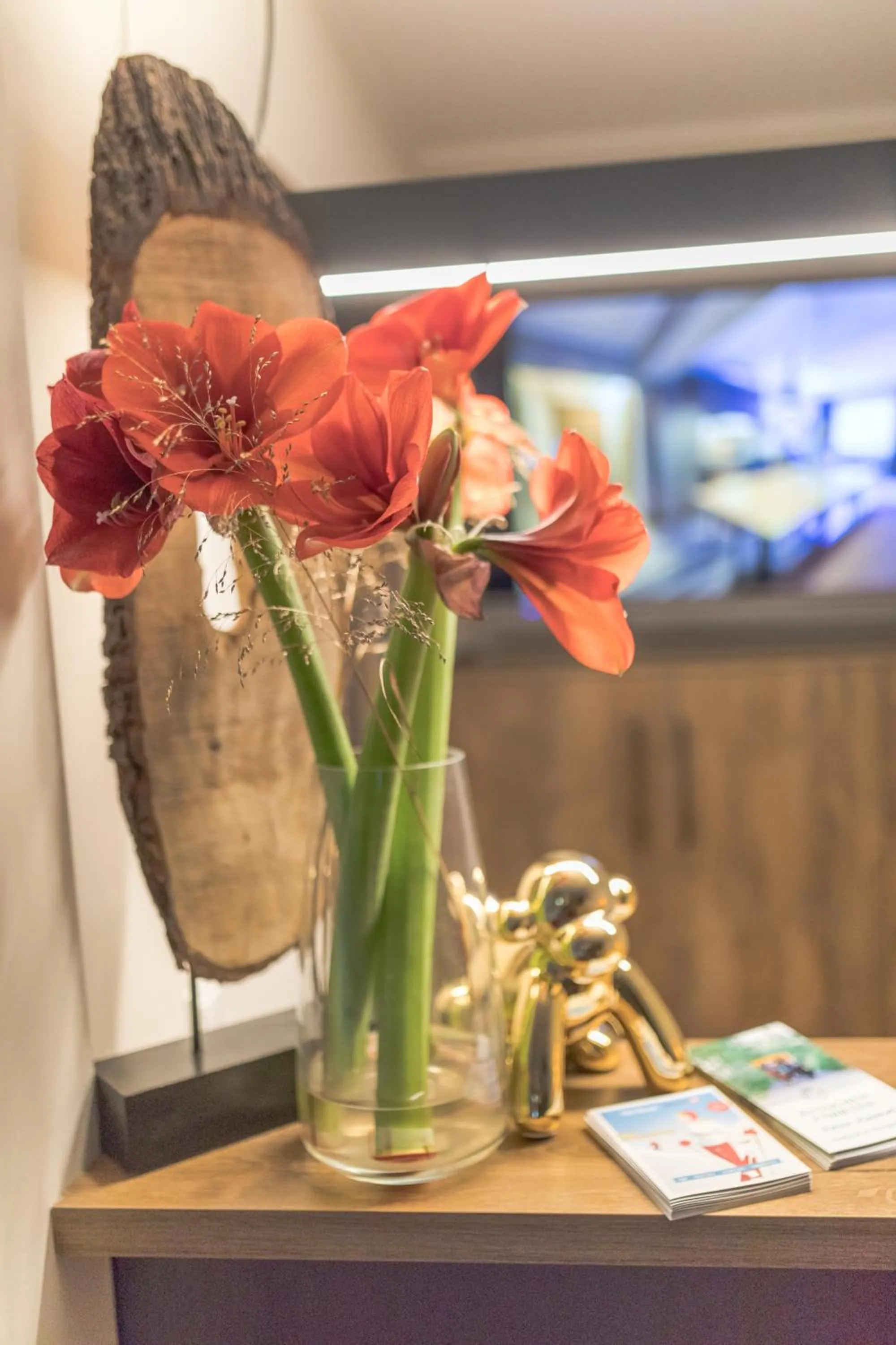 Decorative detail in LakeSide Apartments Seefeld