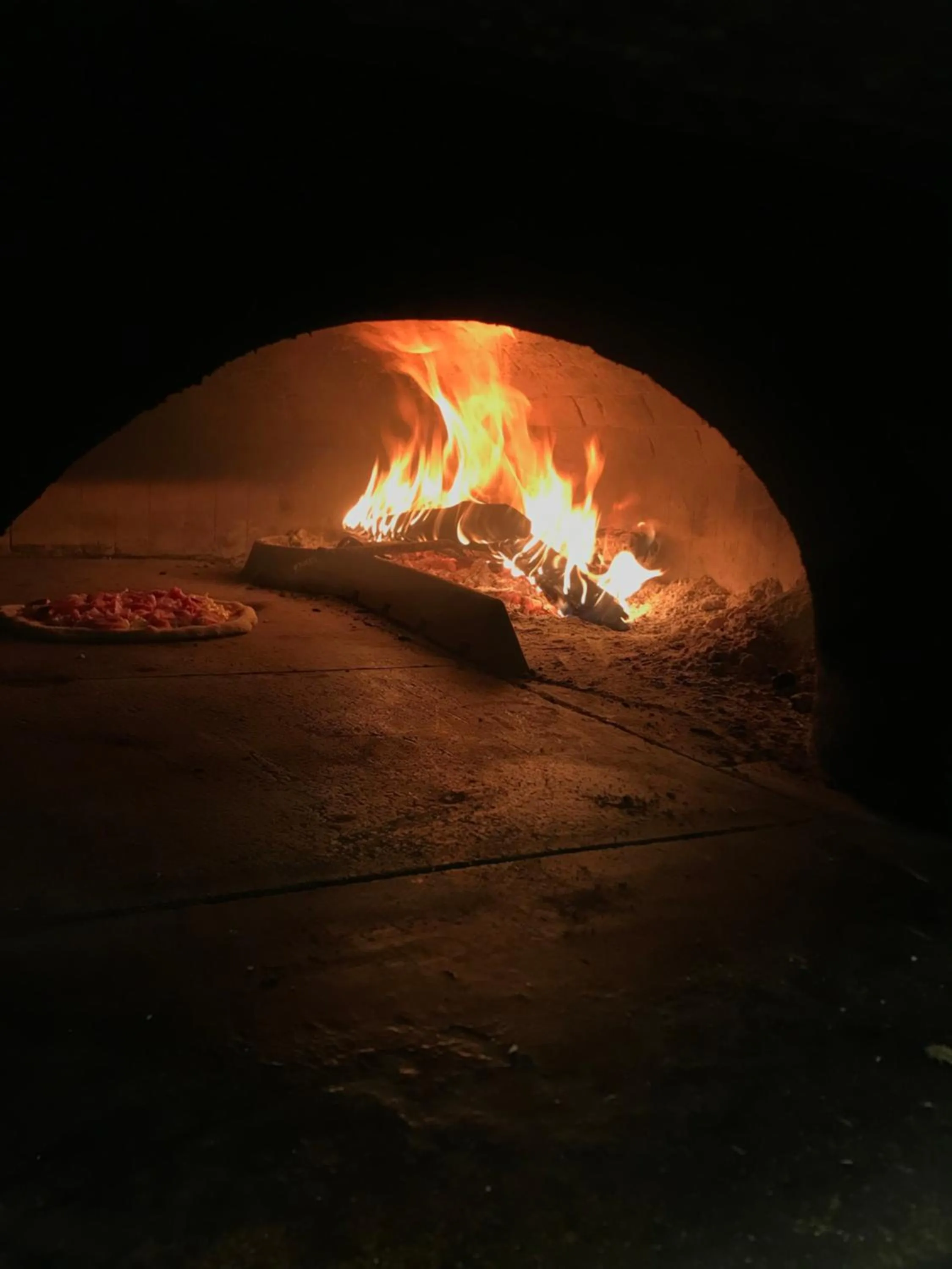 Restaurant/places to eat in Camere Girasole