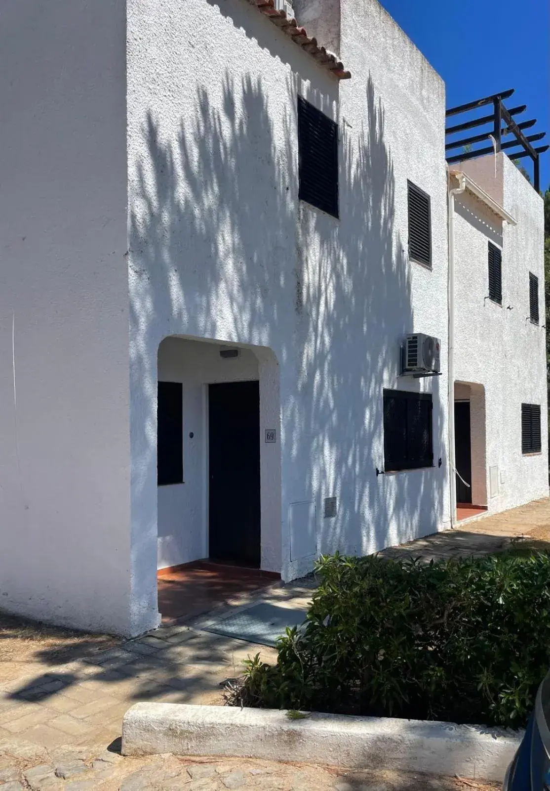 Two-Bedroom Duplex Apartment in Pedras Da Rainha Two-Bedroom Duplex Apartment in Pedras Da Rainha