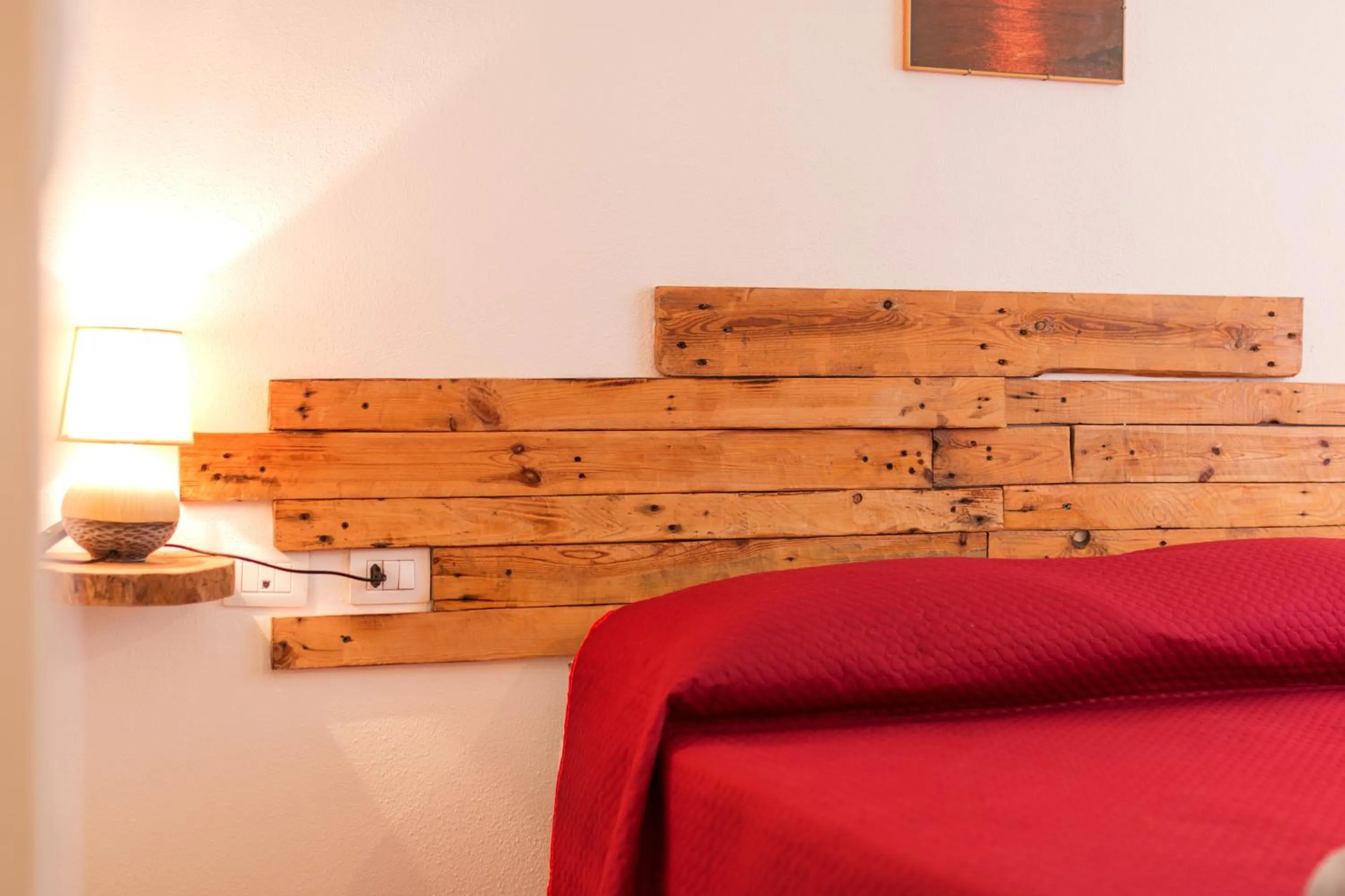 Photo of the whole room, Bed in Ristoro Norghio