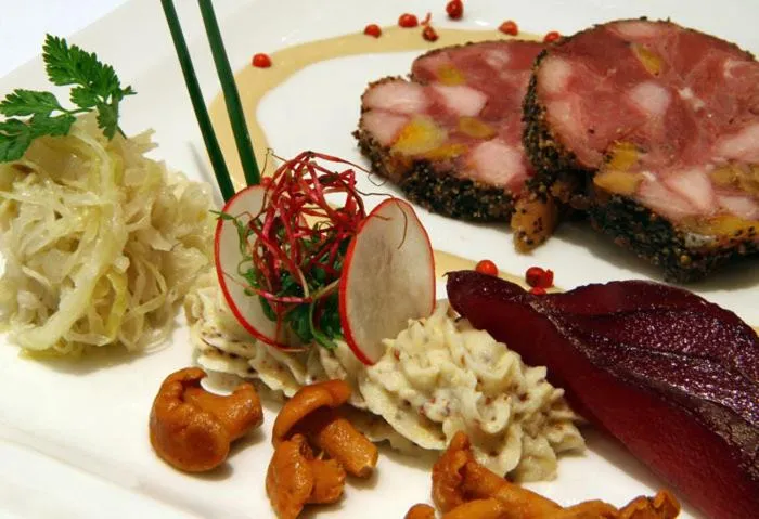 Food and drinks in Le Moulin de la Walk