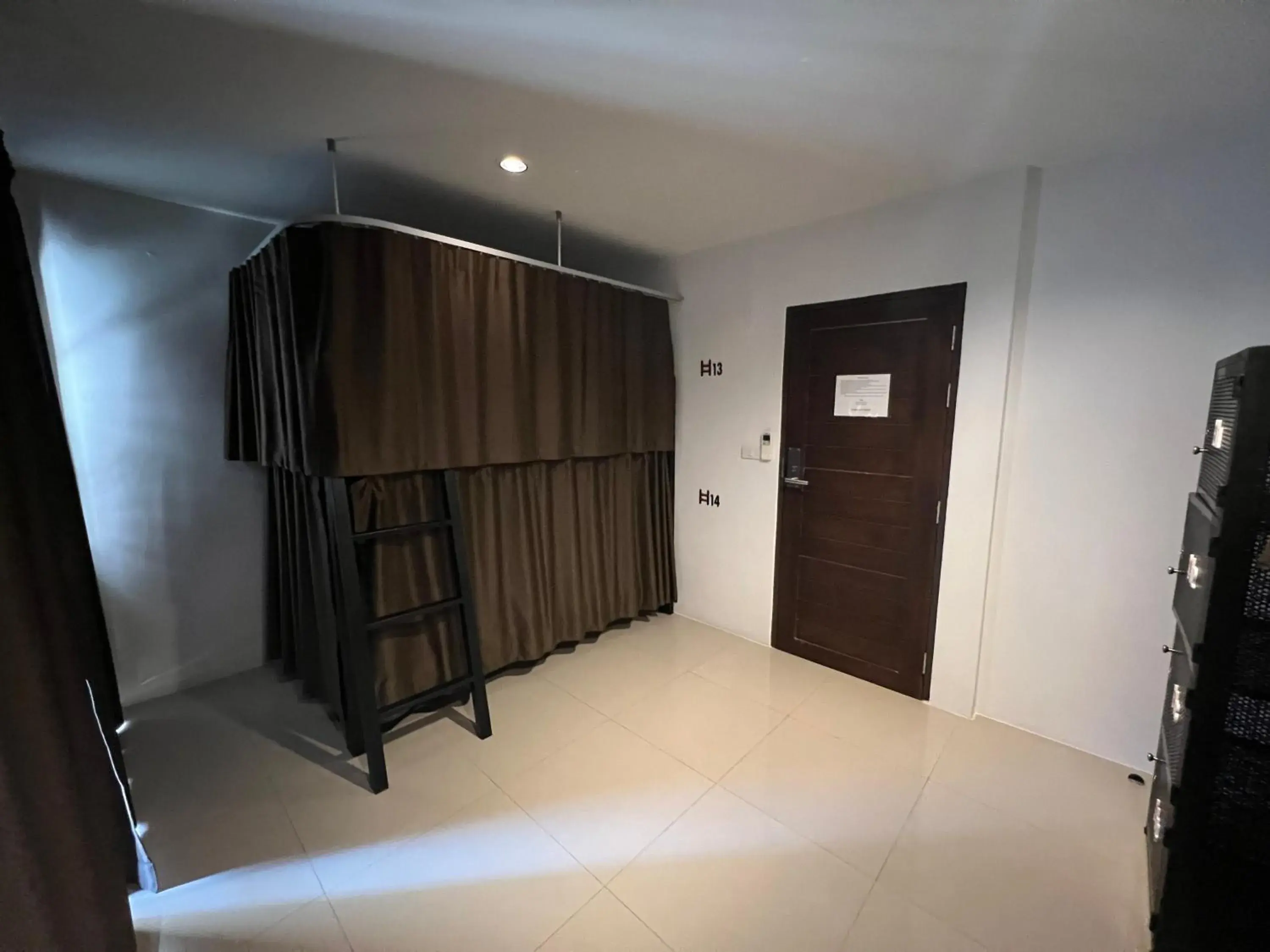 Bed in 4-Bed Mixed Dormitory Room in Litera Hostel Bed in 4-Bed Mixed Dormitory Room in Litera Hostel