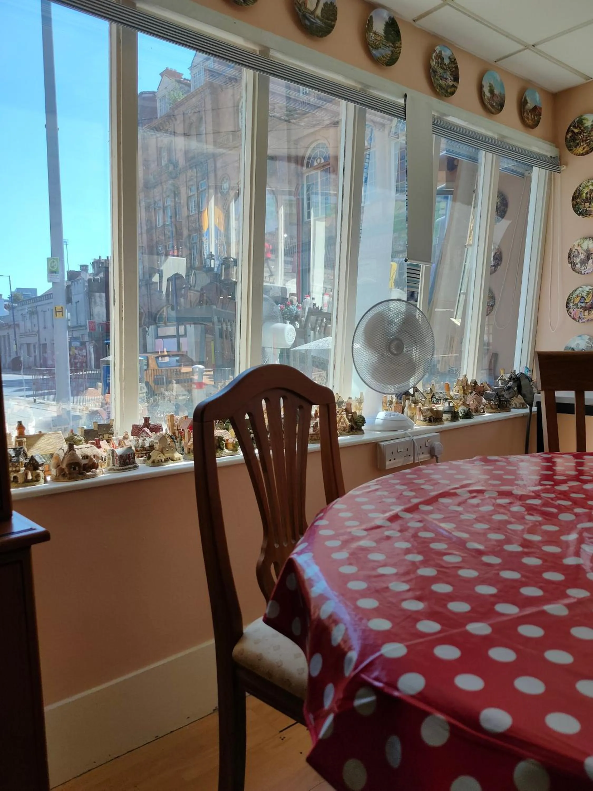 Dining area, Restaurant/Places to Eat in Plymouth Backpackers