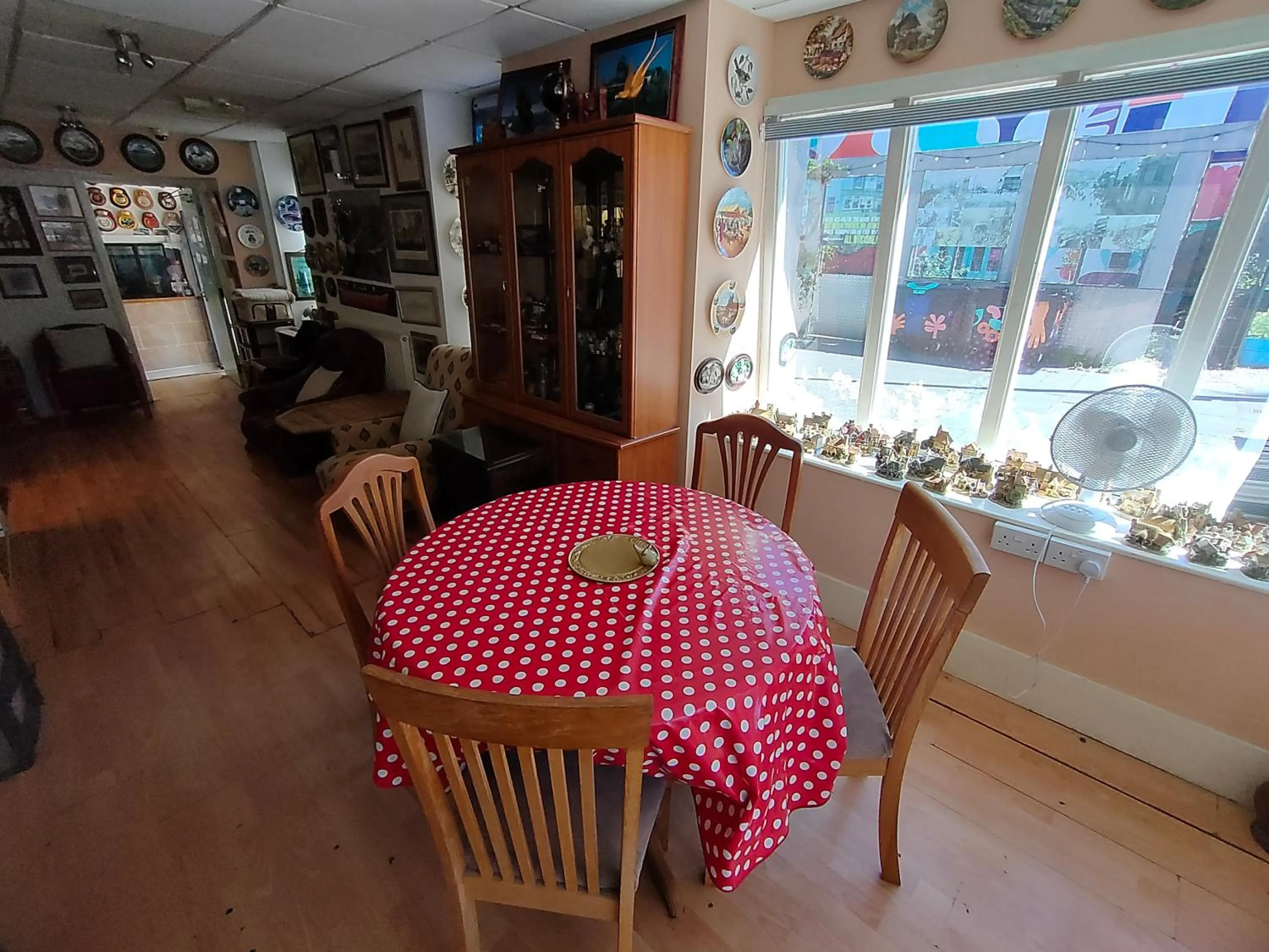 Dining area, Restaurant/Places to Eat in Plymouth Backpackers