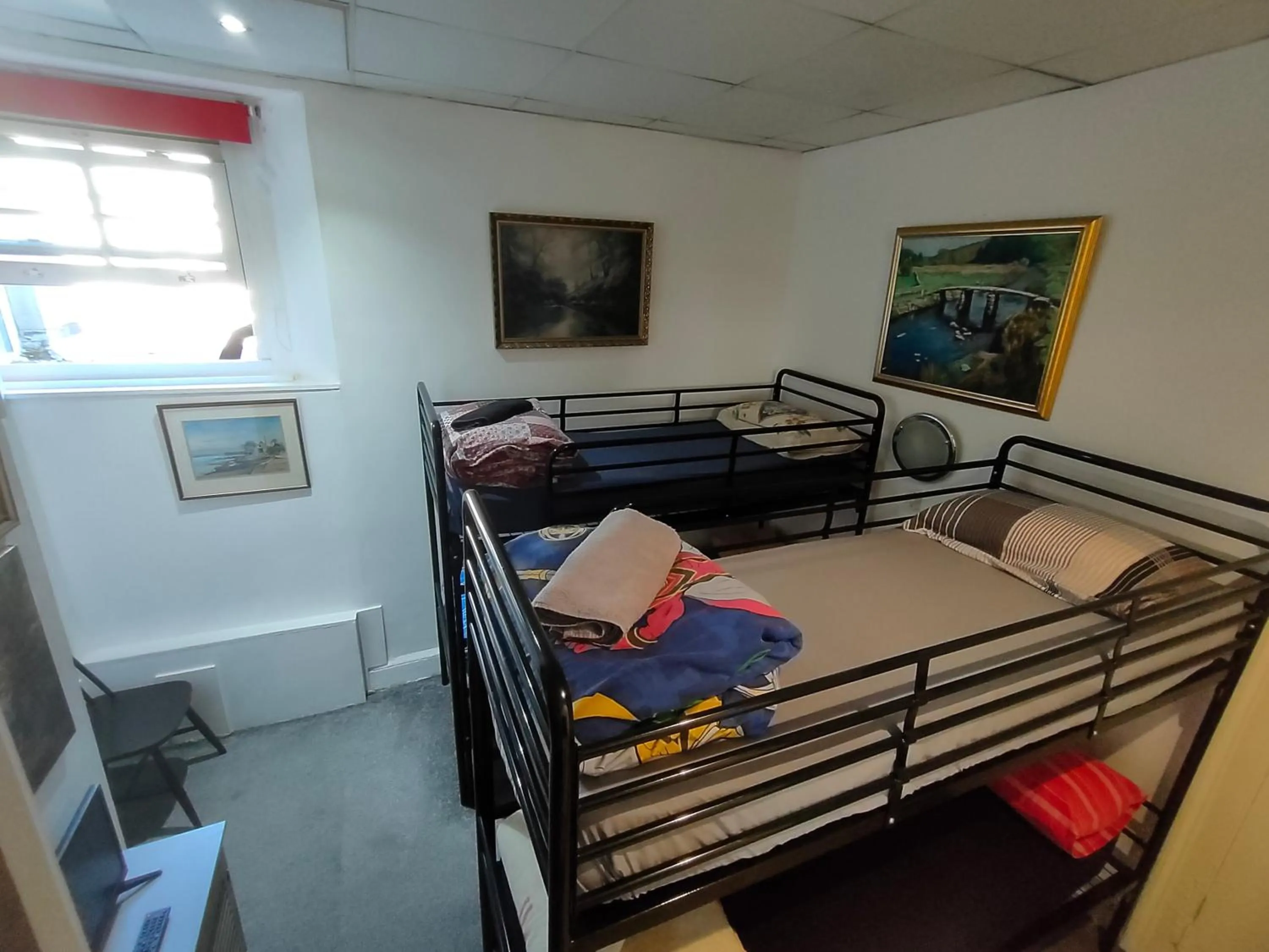Bed in Plymouth Backpackers