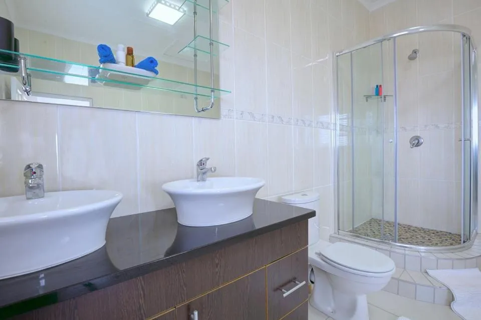 Bathroom in JoJo's BnB