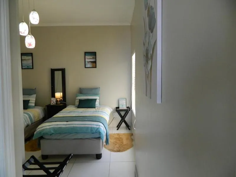 Bedroom, Bed in JoJo's BnB